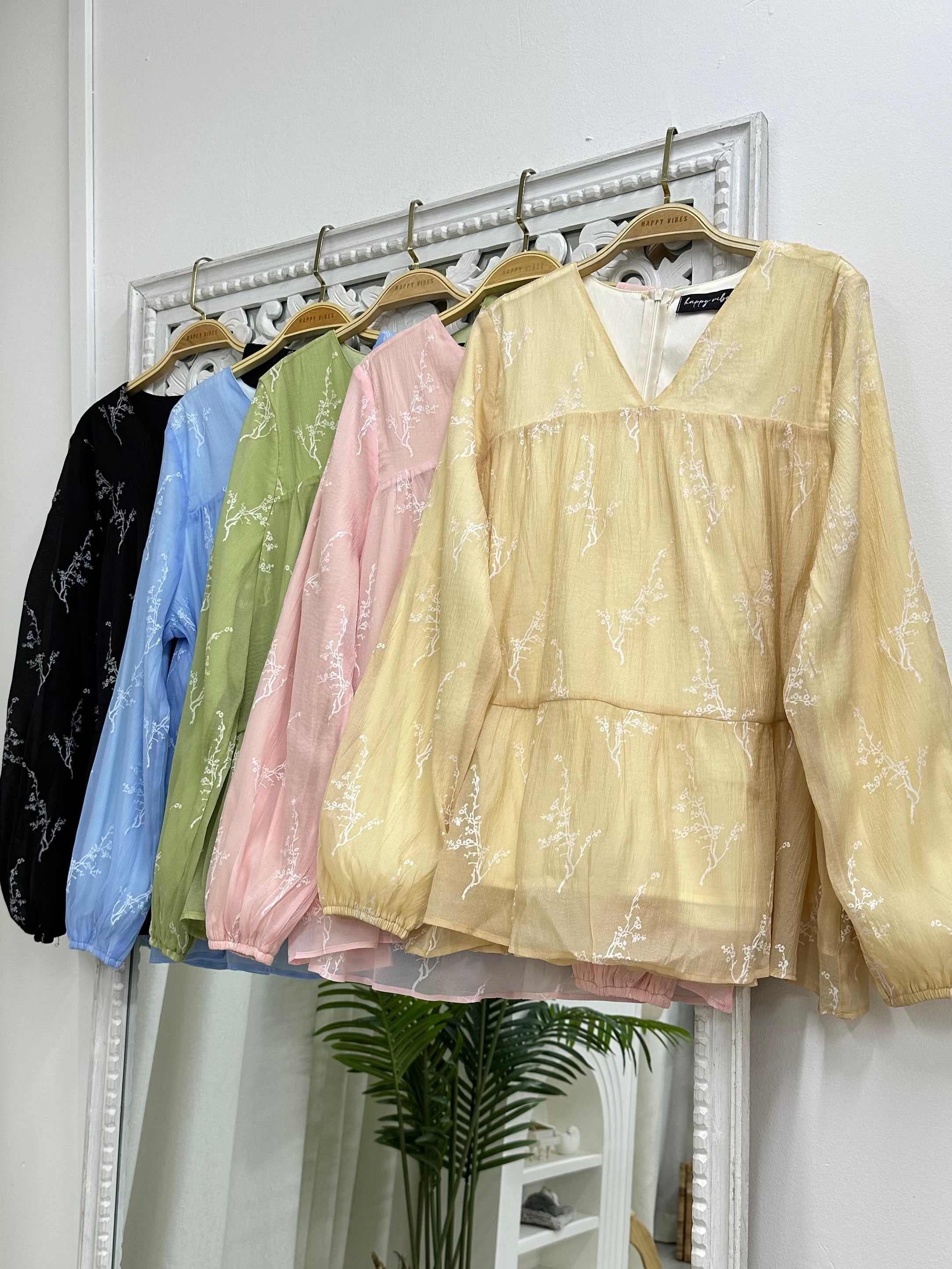 Tiers Of Grace - Mirelle HV LABEL