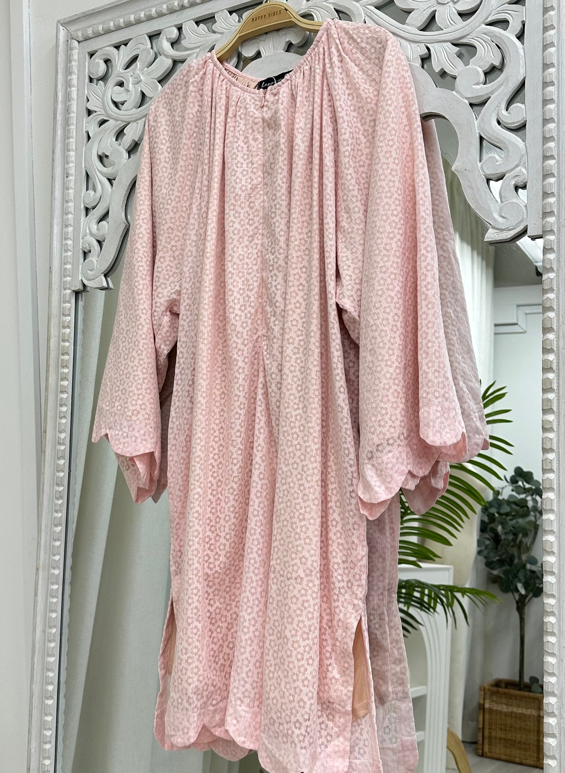 Scallop Tunic Lineup - Daisies Pockets