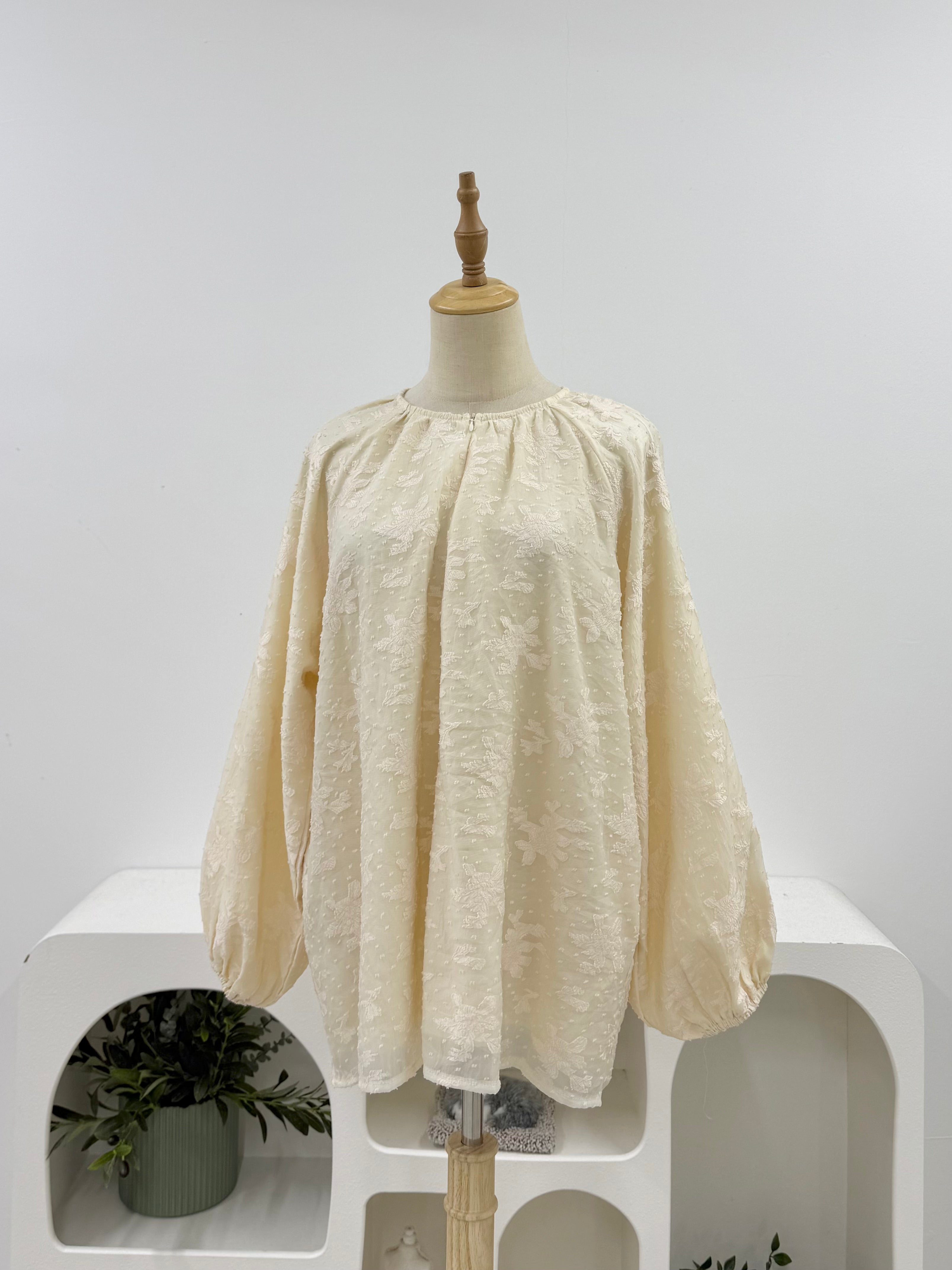 Celestine Blouse - Lunaria Nursing Friendly