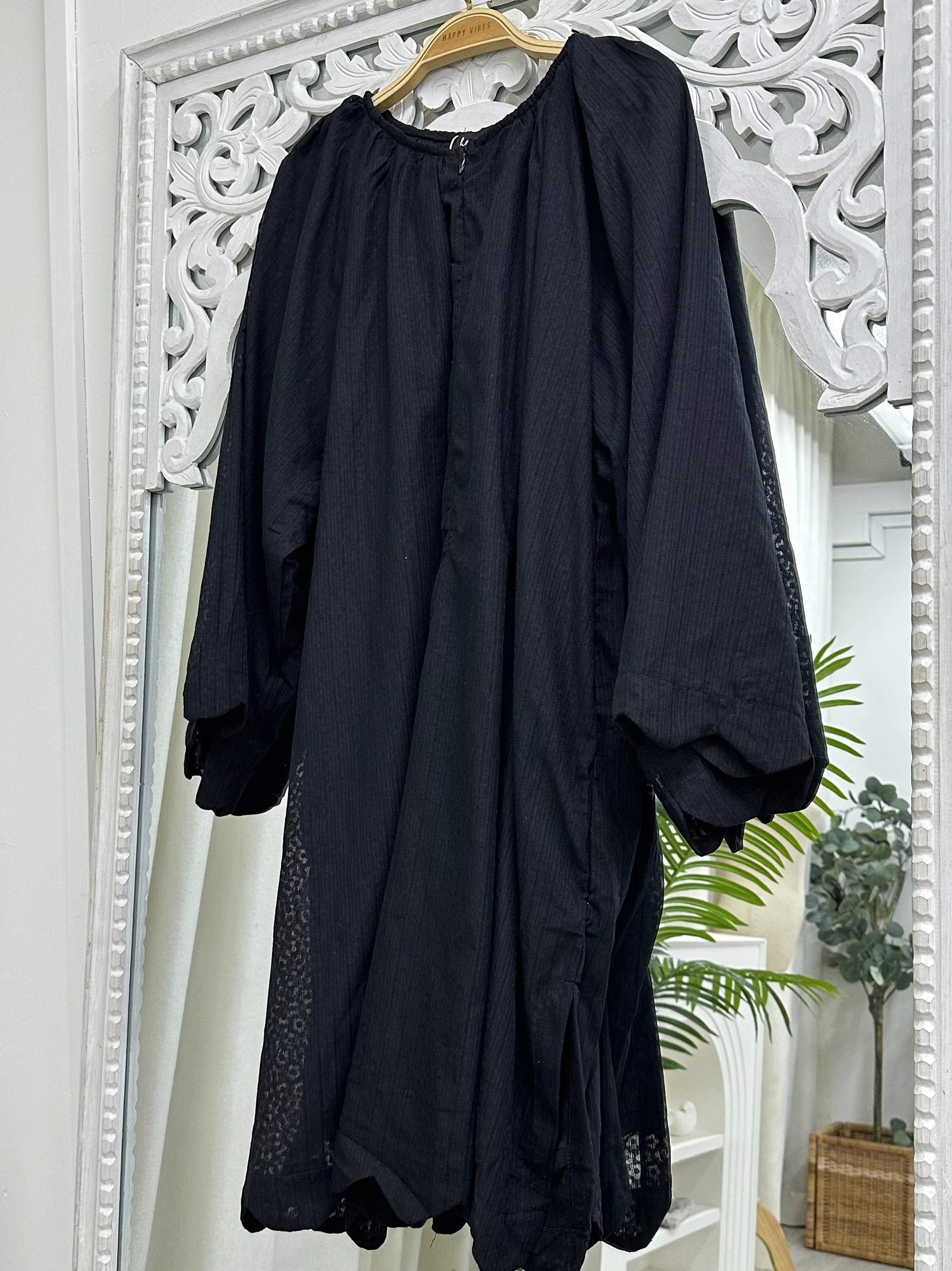 Scallop Tunic Lineup - Daisies Pockets