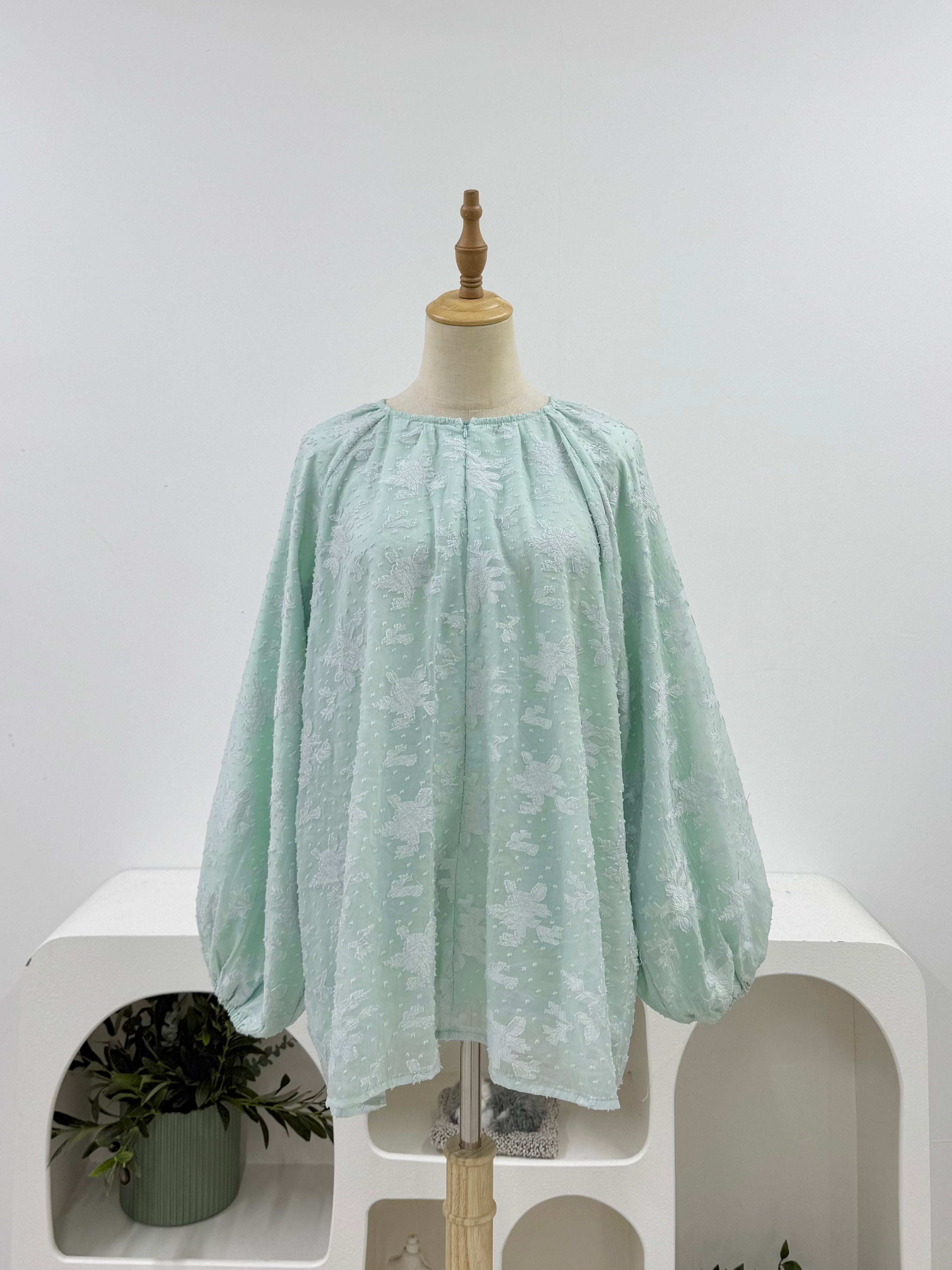 Celestine Blouse - Lunaria Nursing Friendly