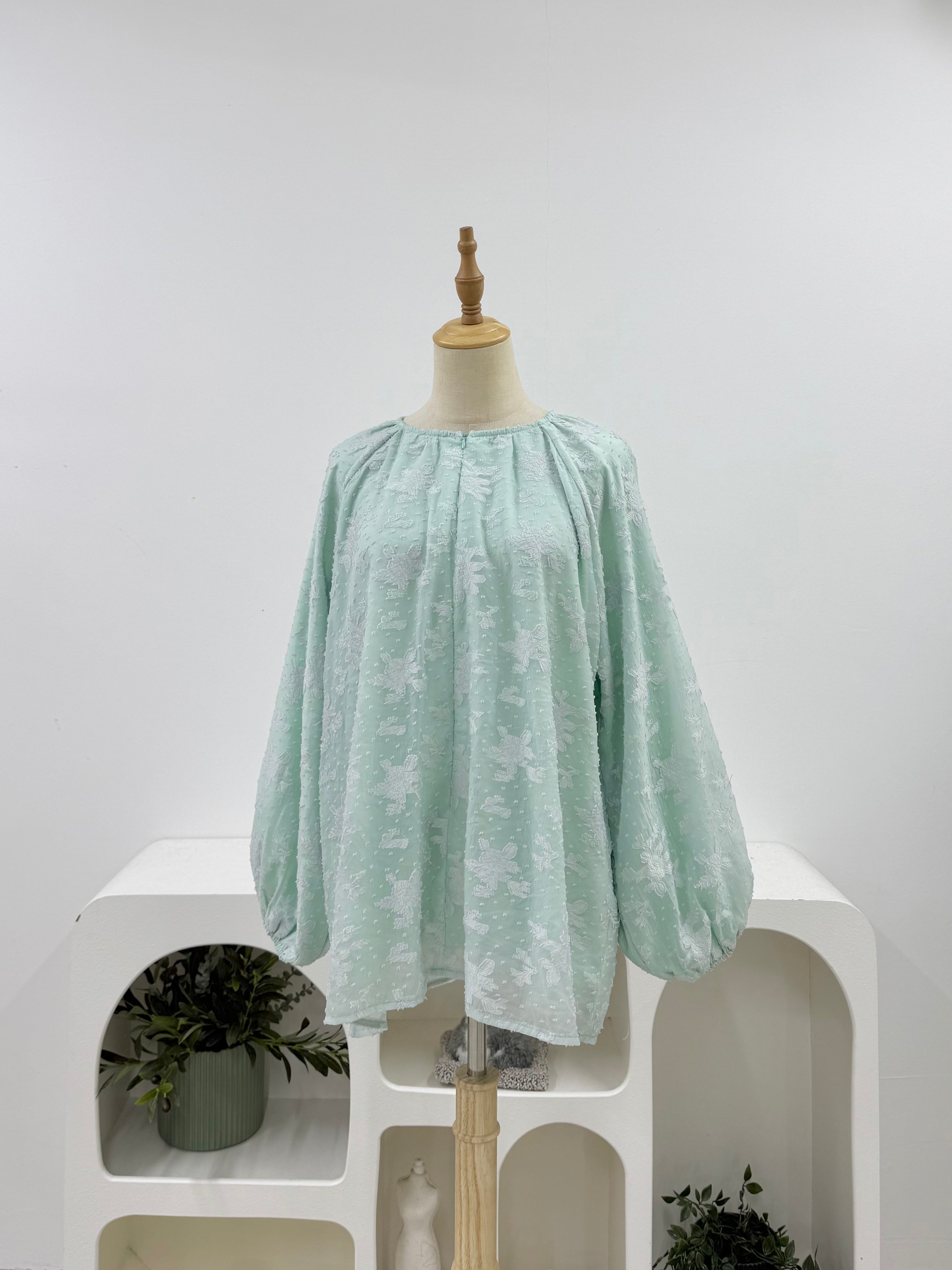 Celestine Blouse - Lunaria Nursing Friendly