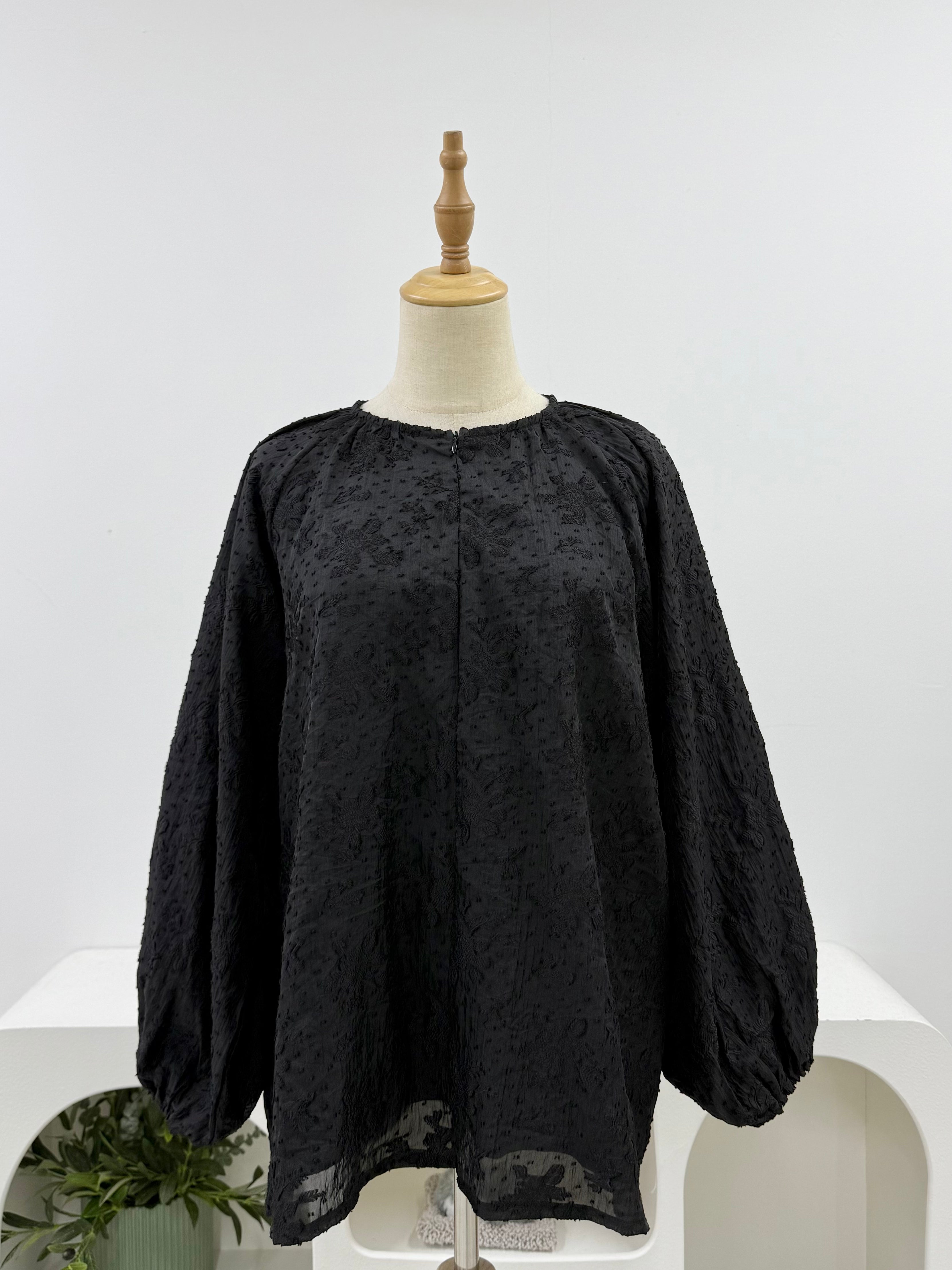 Celestine Blouse - Lunaria Nursing Friendly