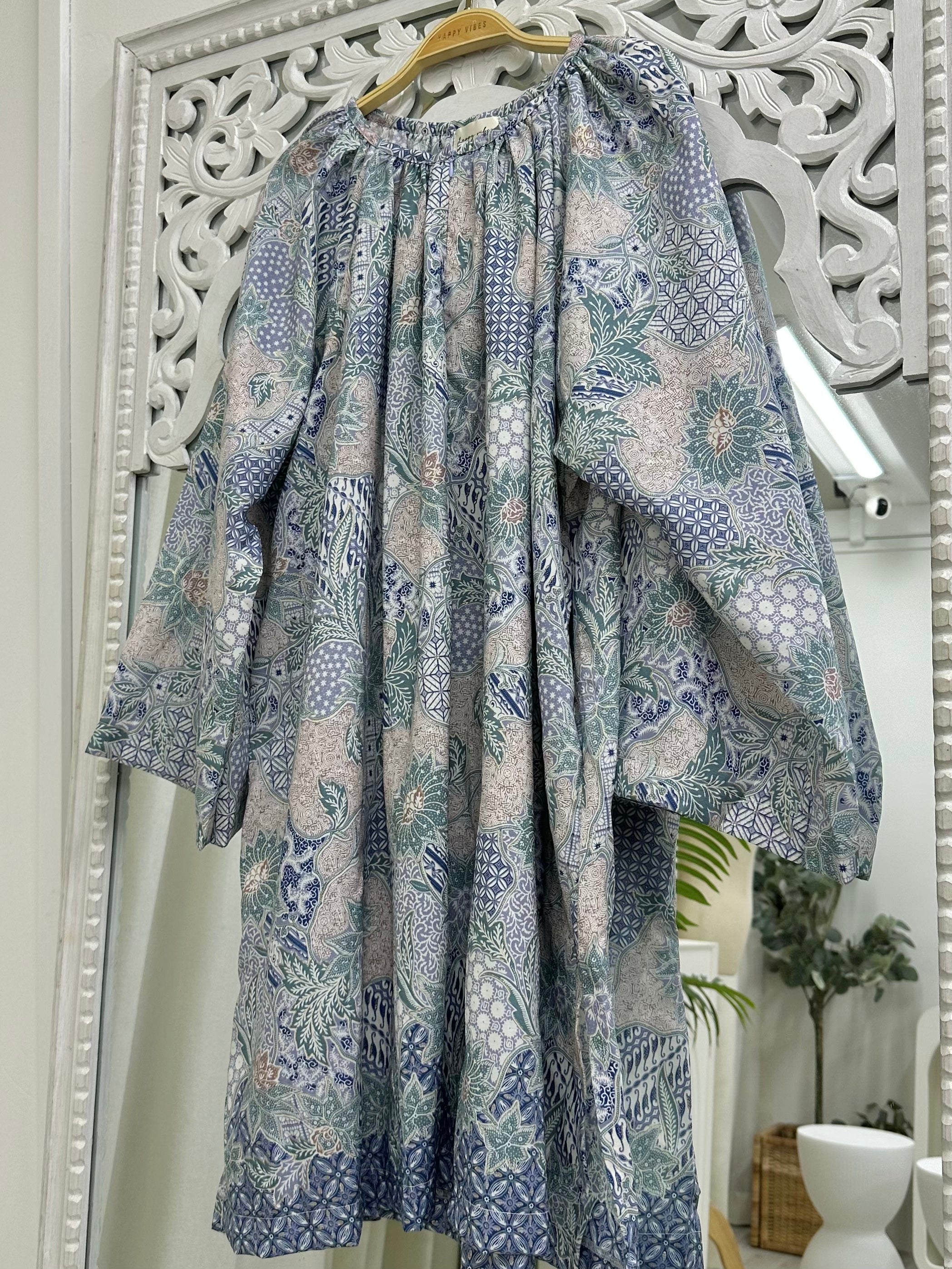Raglan Sleeve Batik Tunic - Nursing Friendly