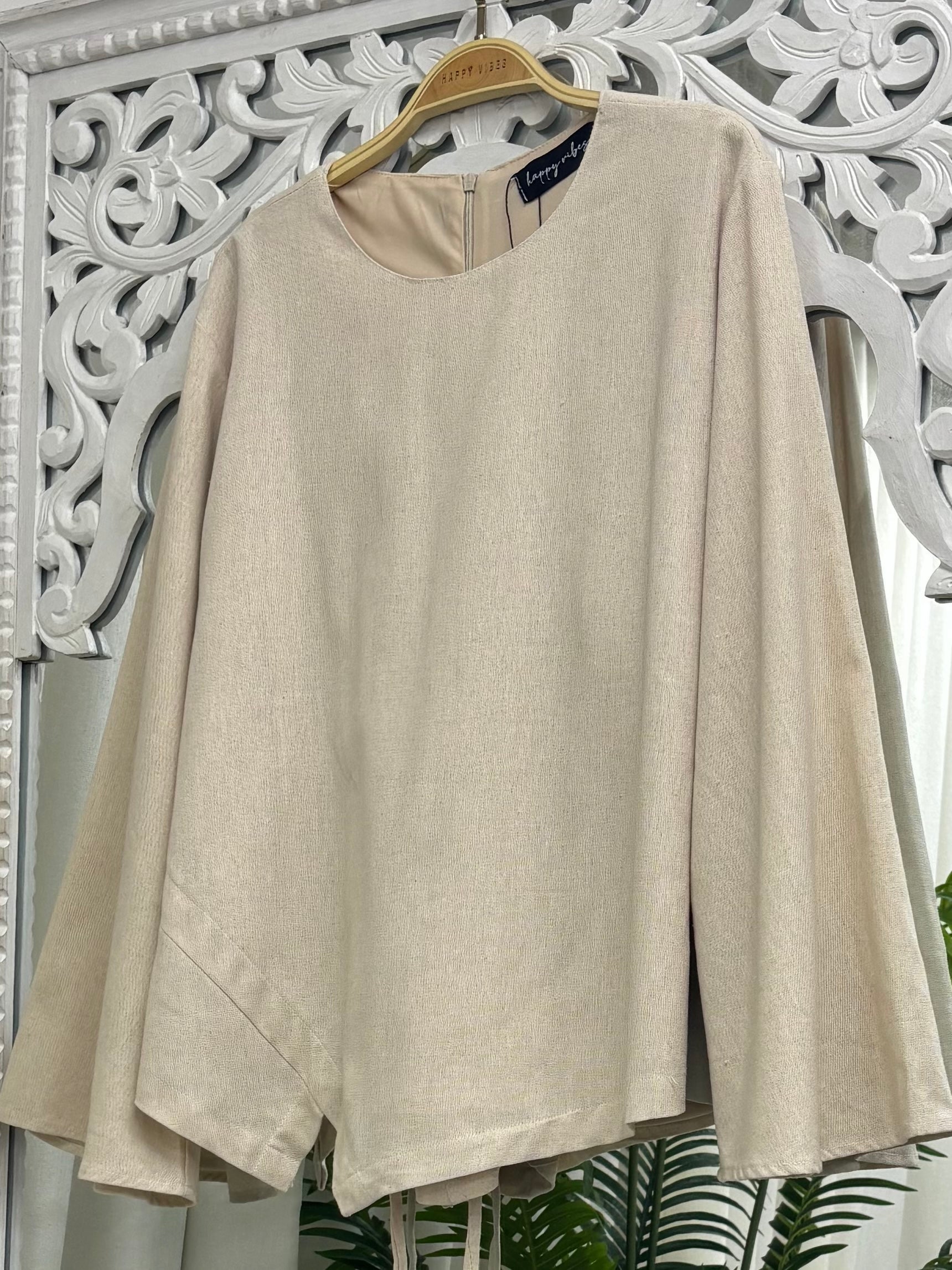 Plain Muse Seam Top HV Label Top