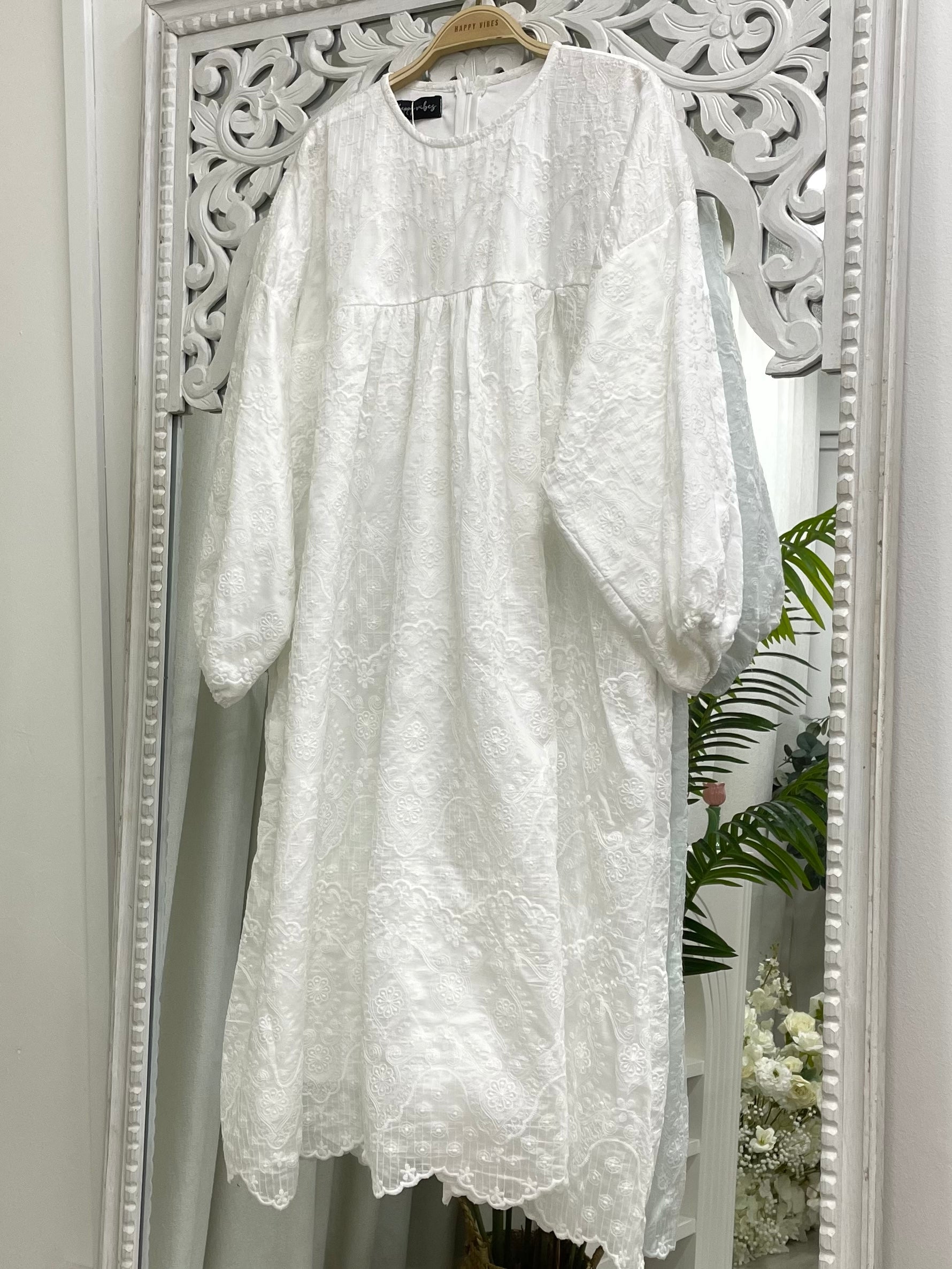 Willow Cloud Embo Tunic HV Label