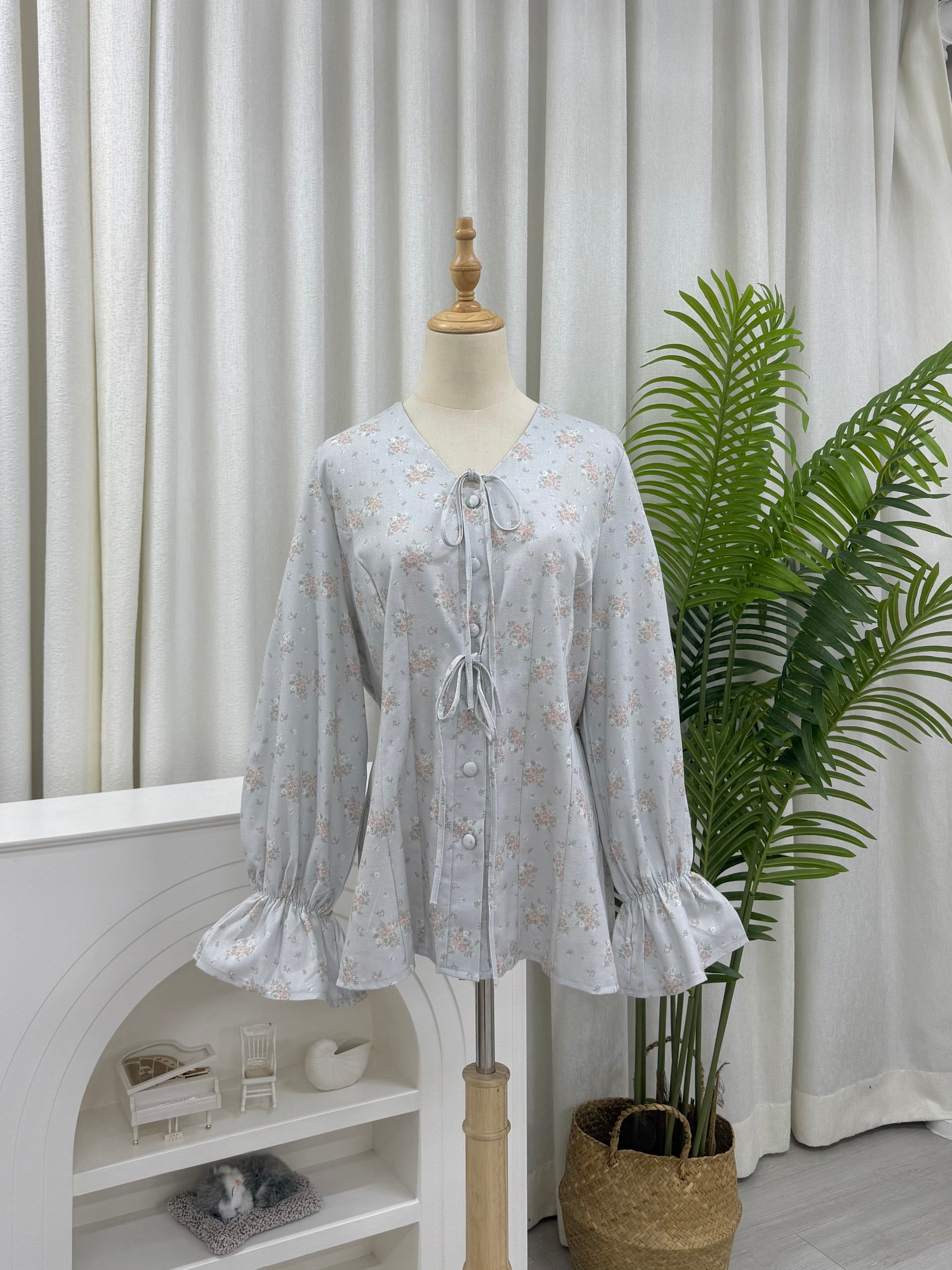 Cottage Belle Imprinted Top