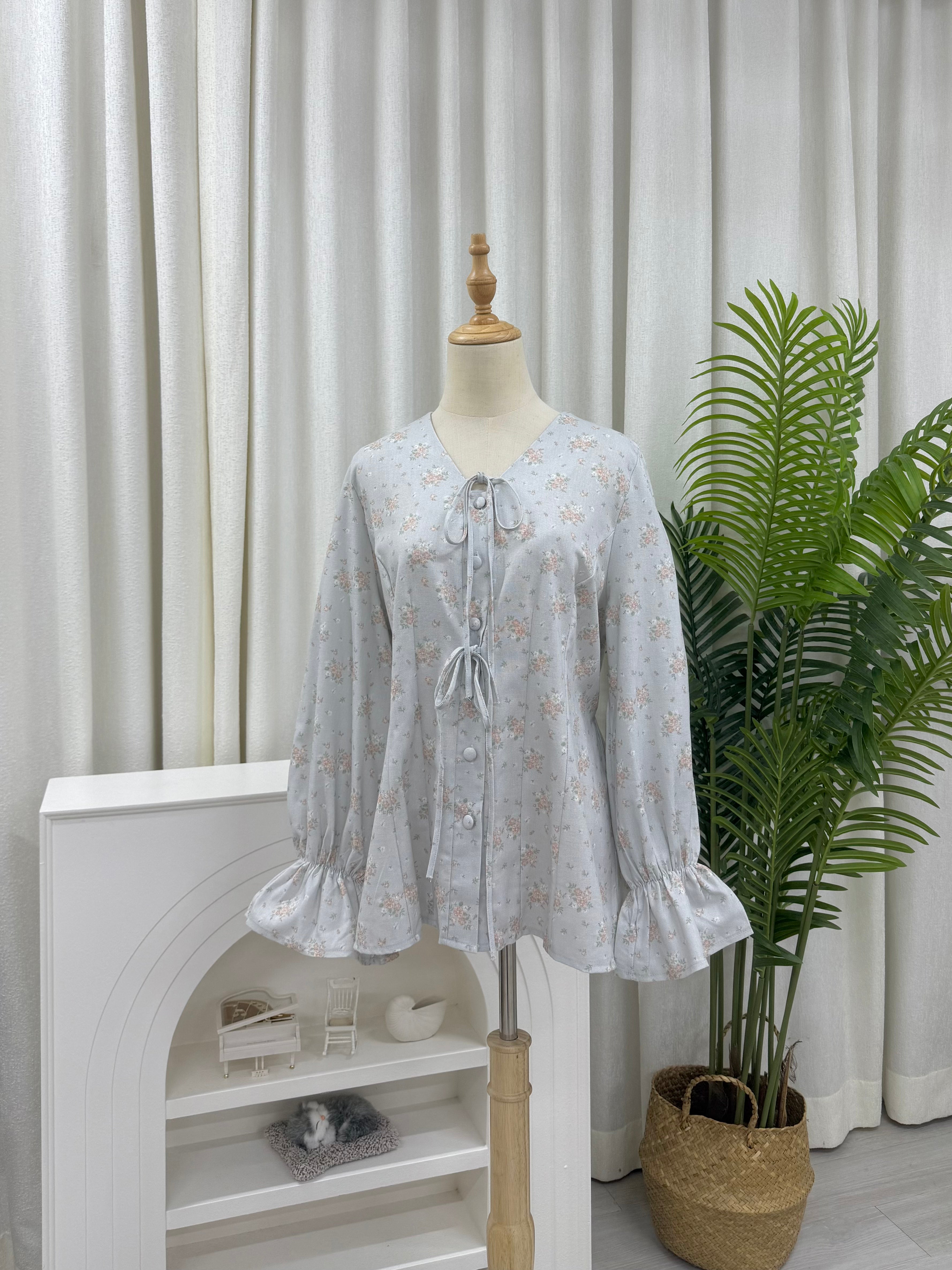 Cottage Belle Imprinted Top