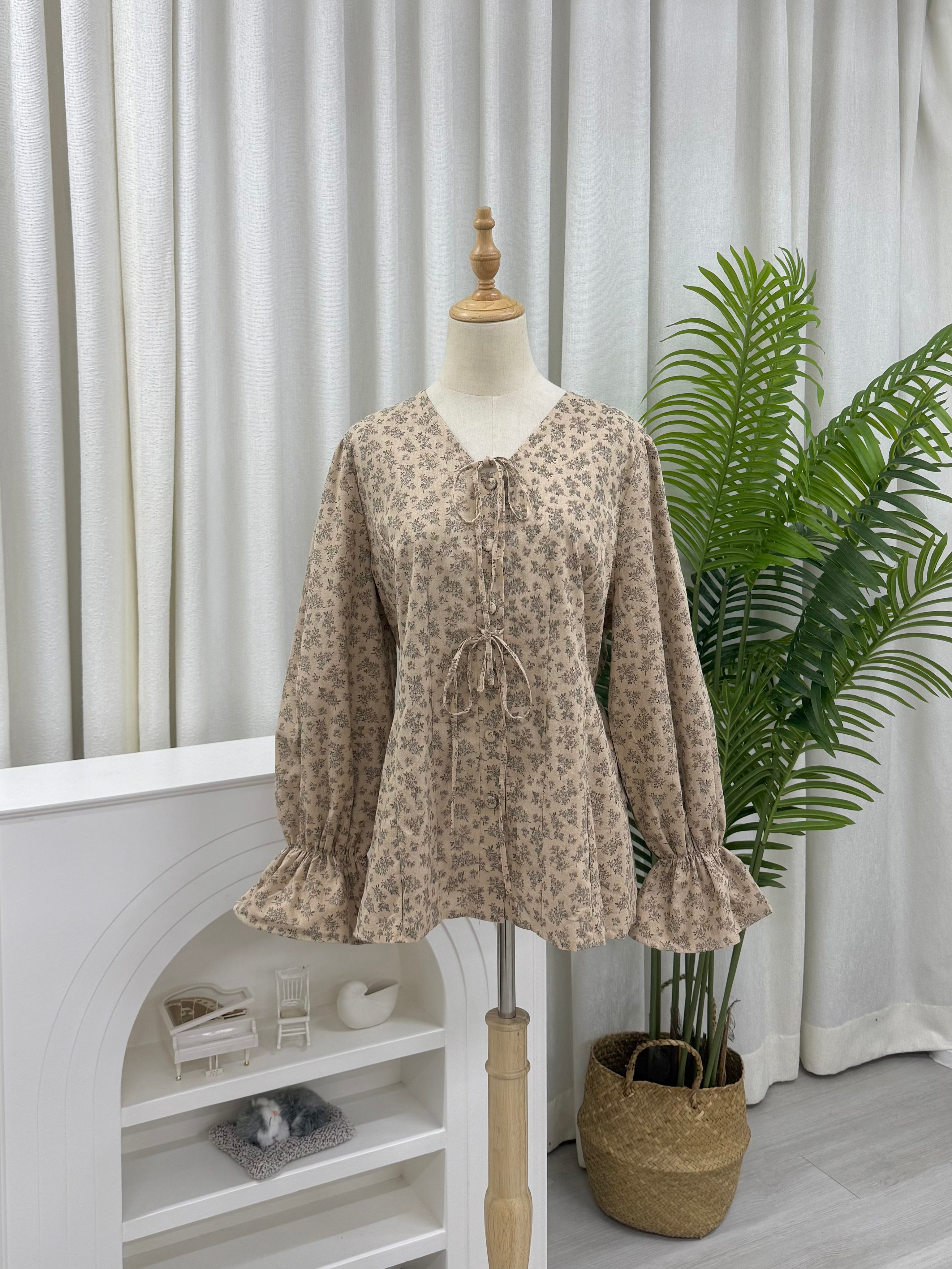 Cottage Belle Imprinted Top