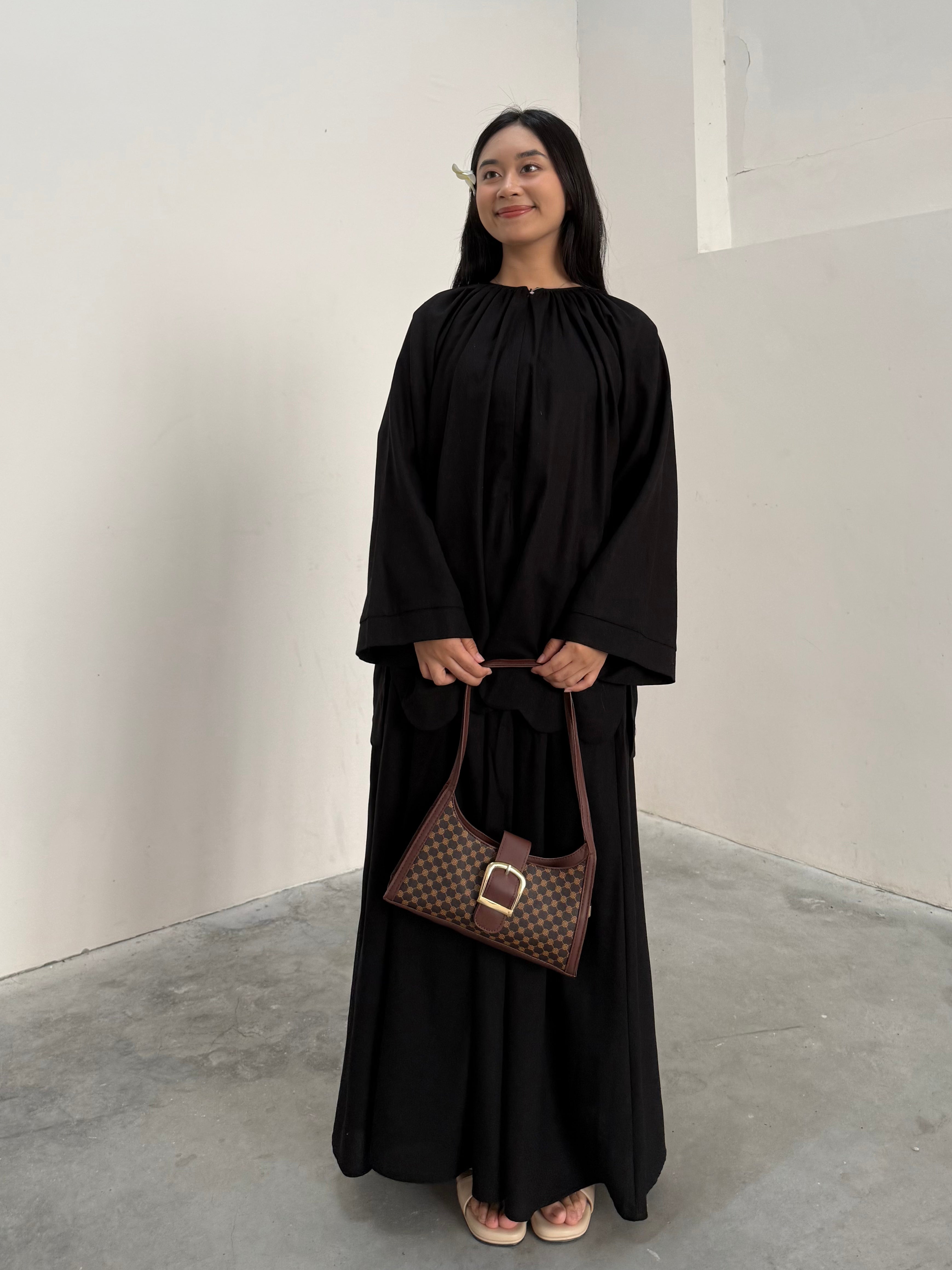 Allure Plain Skirt Set