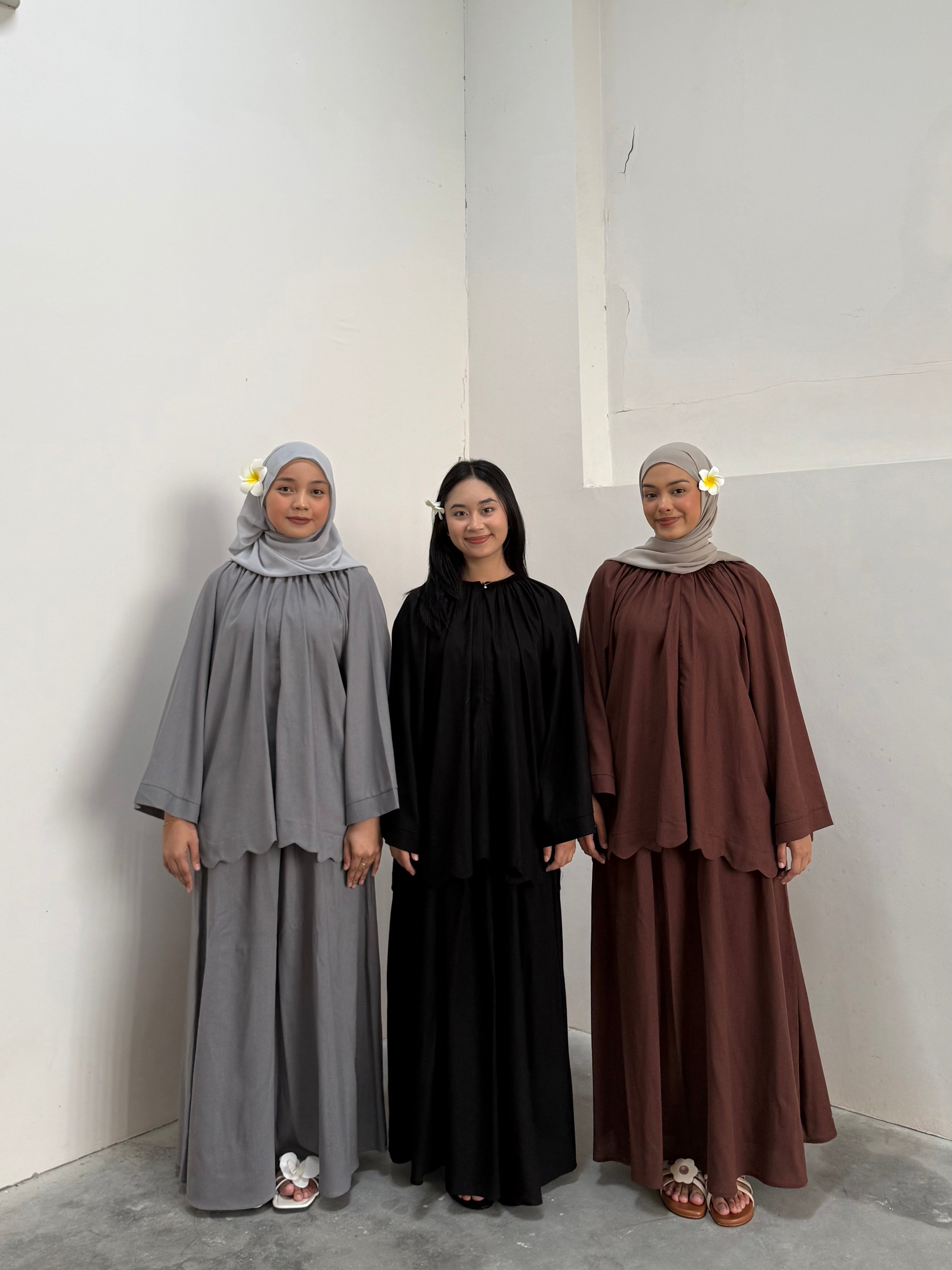 Allure Plain Skirt Set