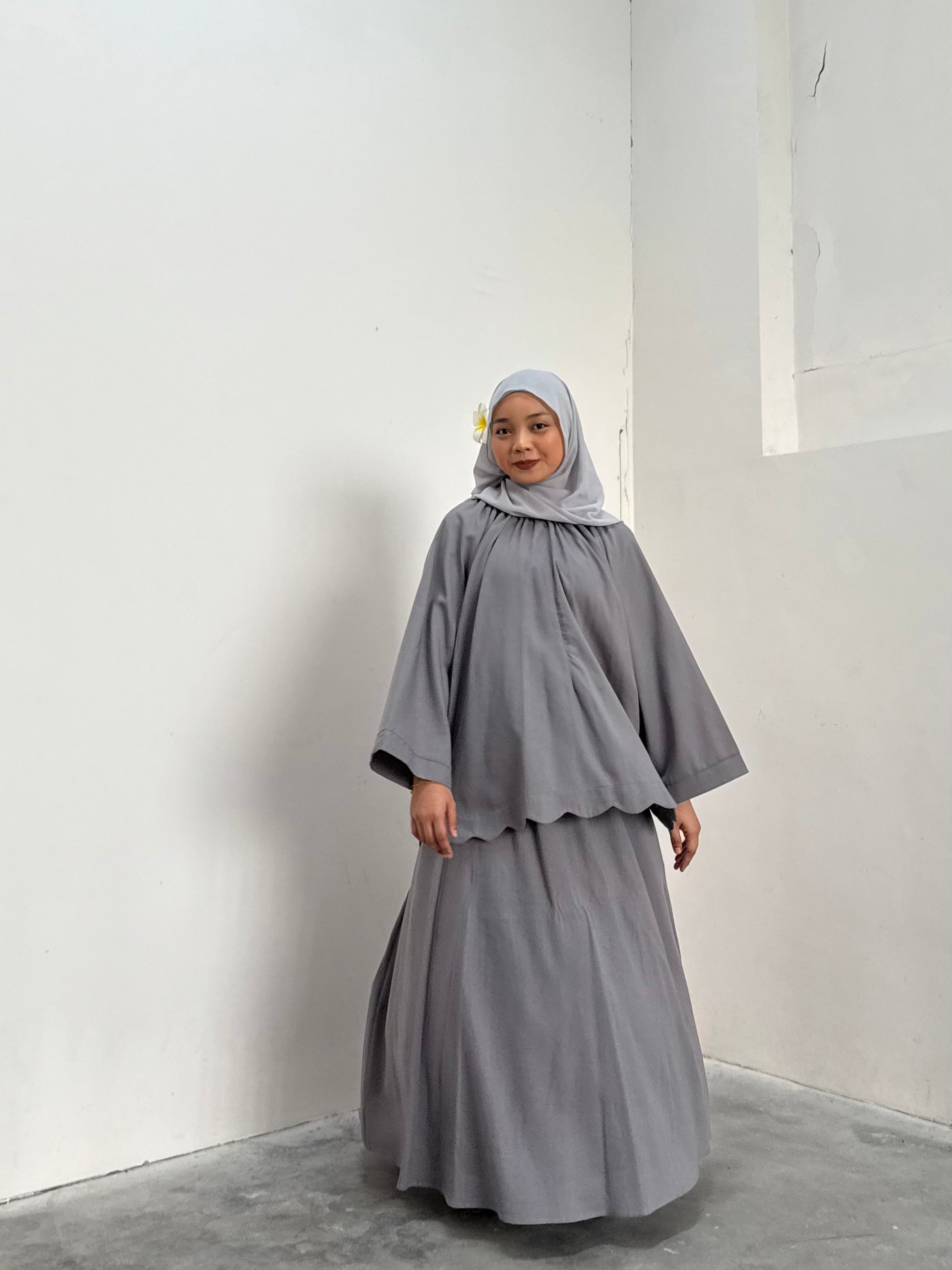 Allure Plain Skirt Set