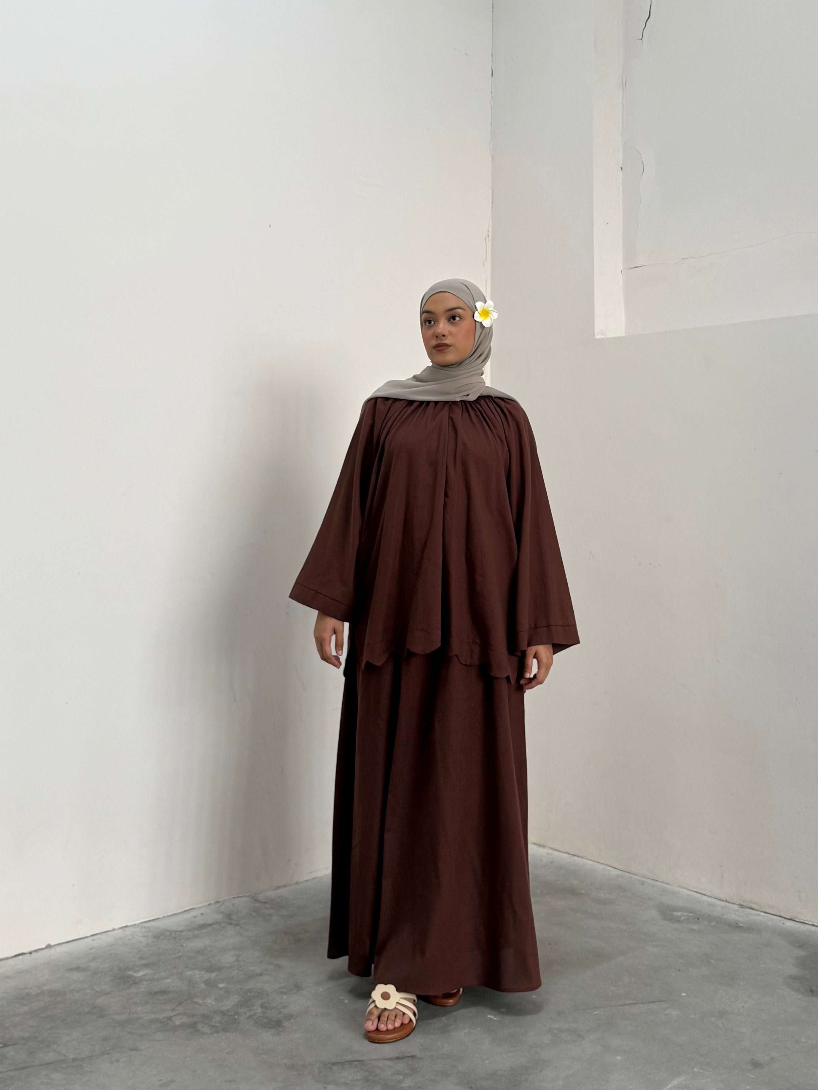 Allure Plain Skirt Set