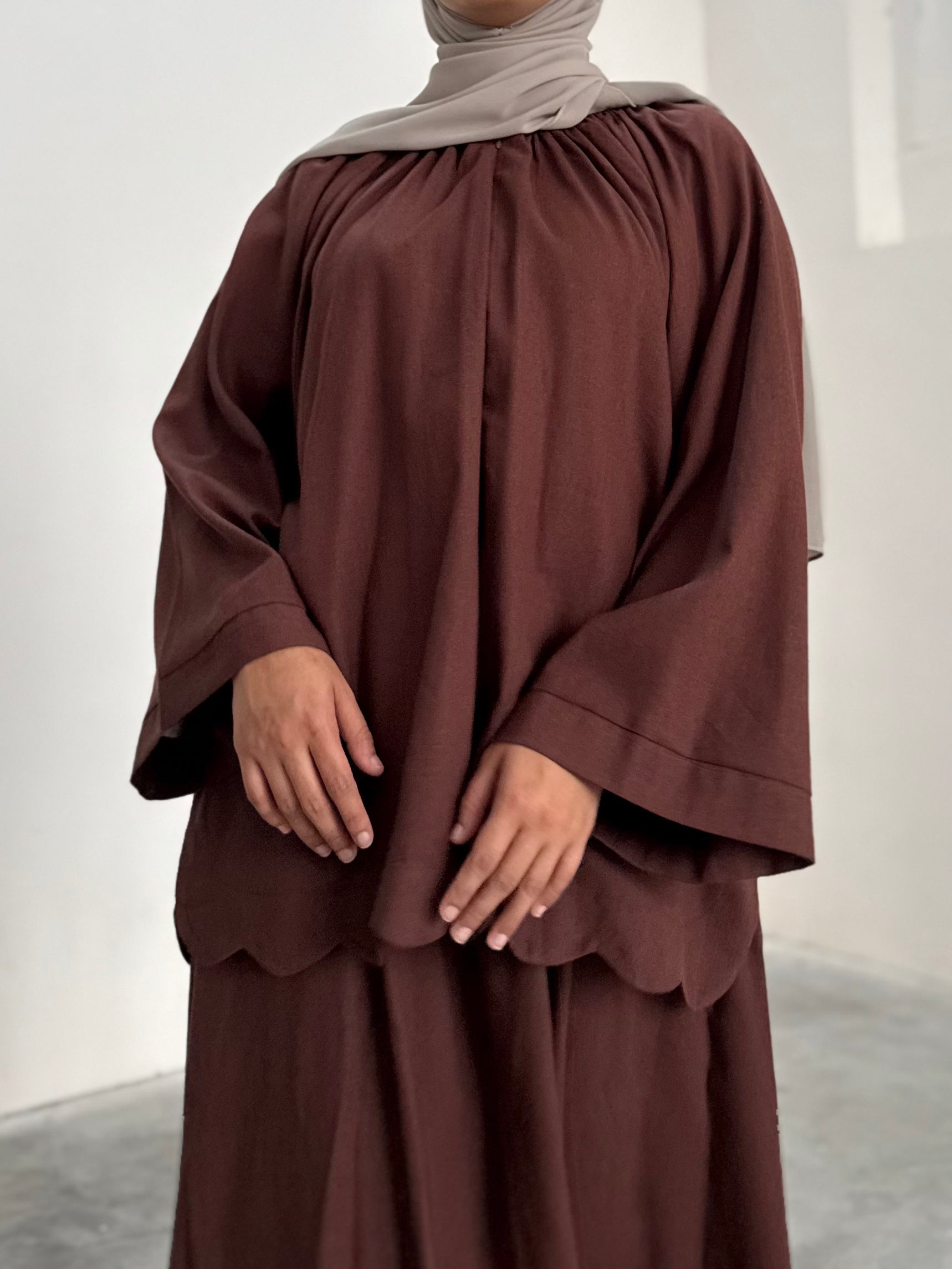 Allure Plain Skirt Set
