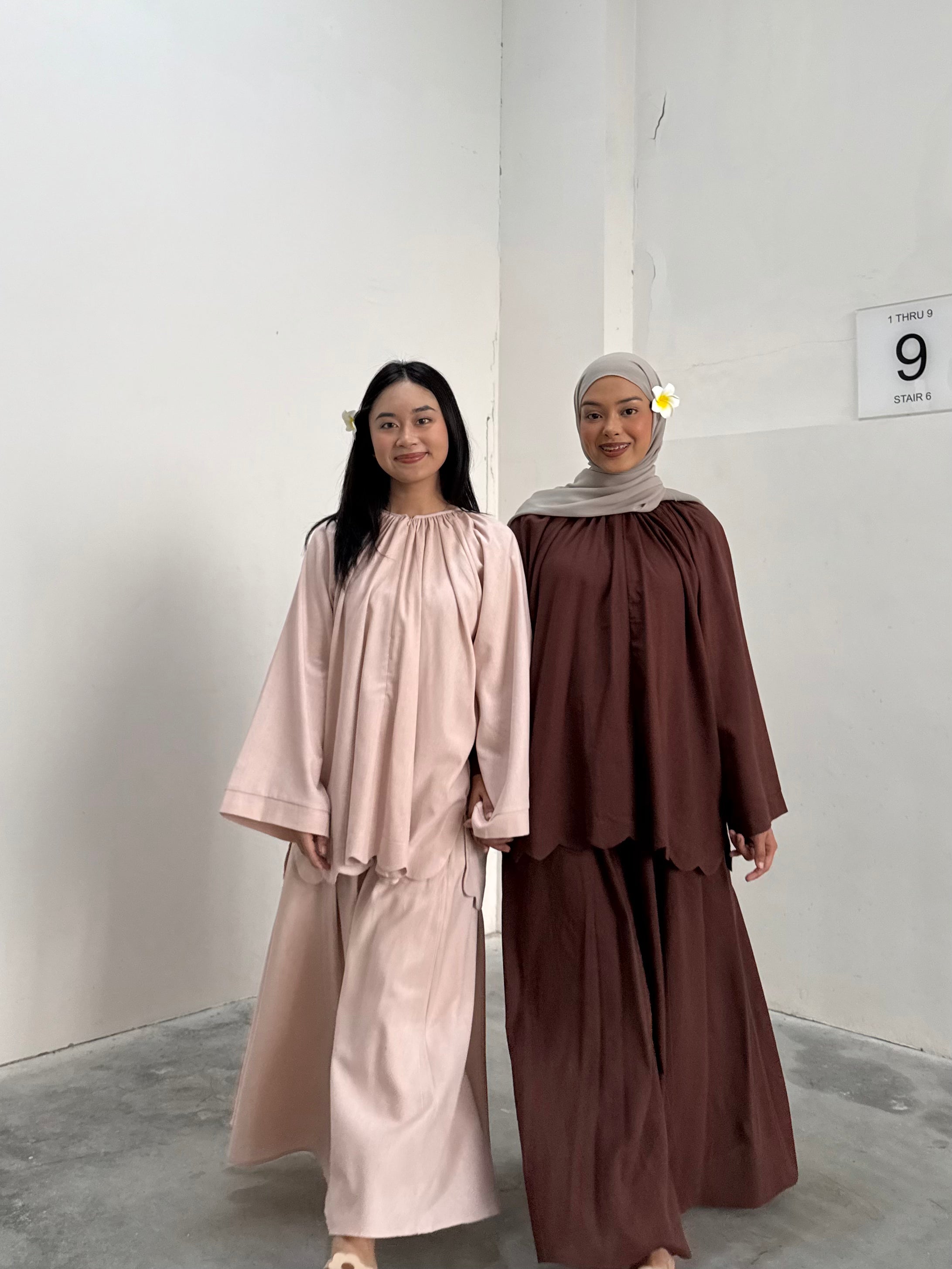 Allure Plain Skirt Set