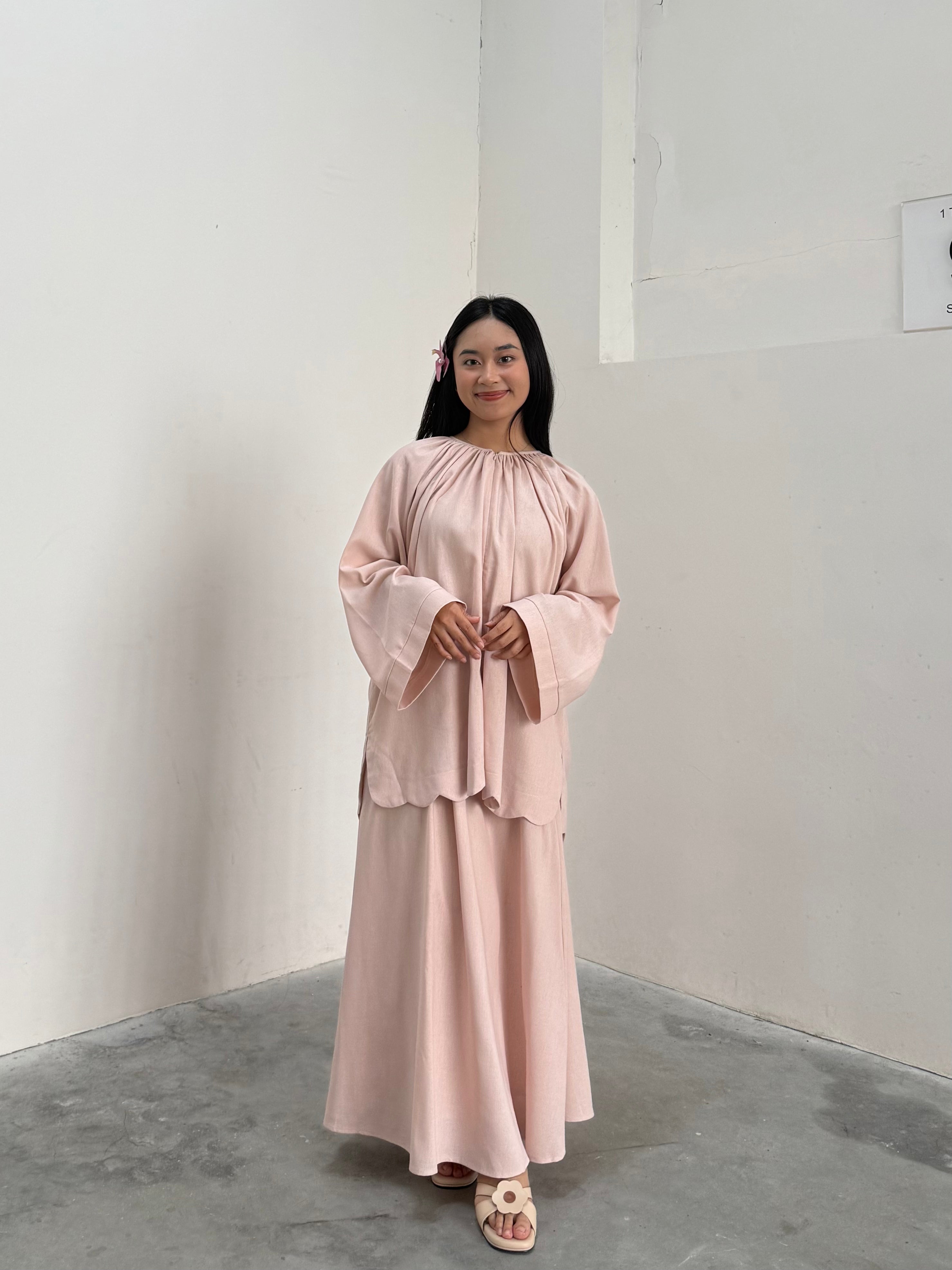 Allure Plain Skirt Set