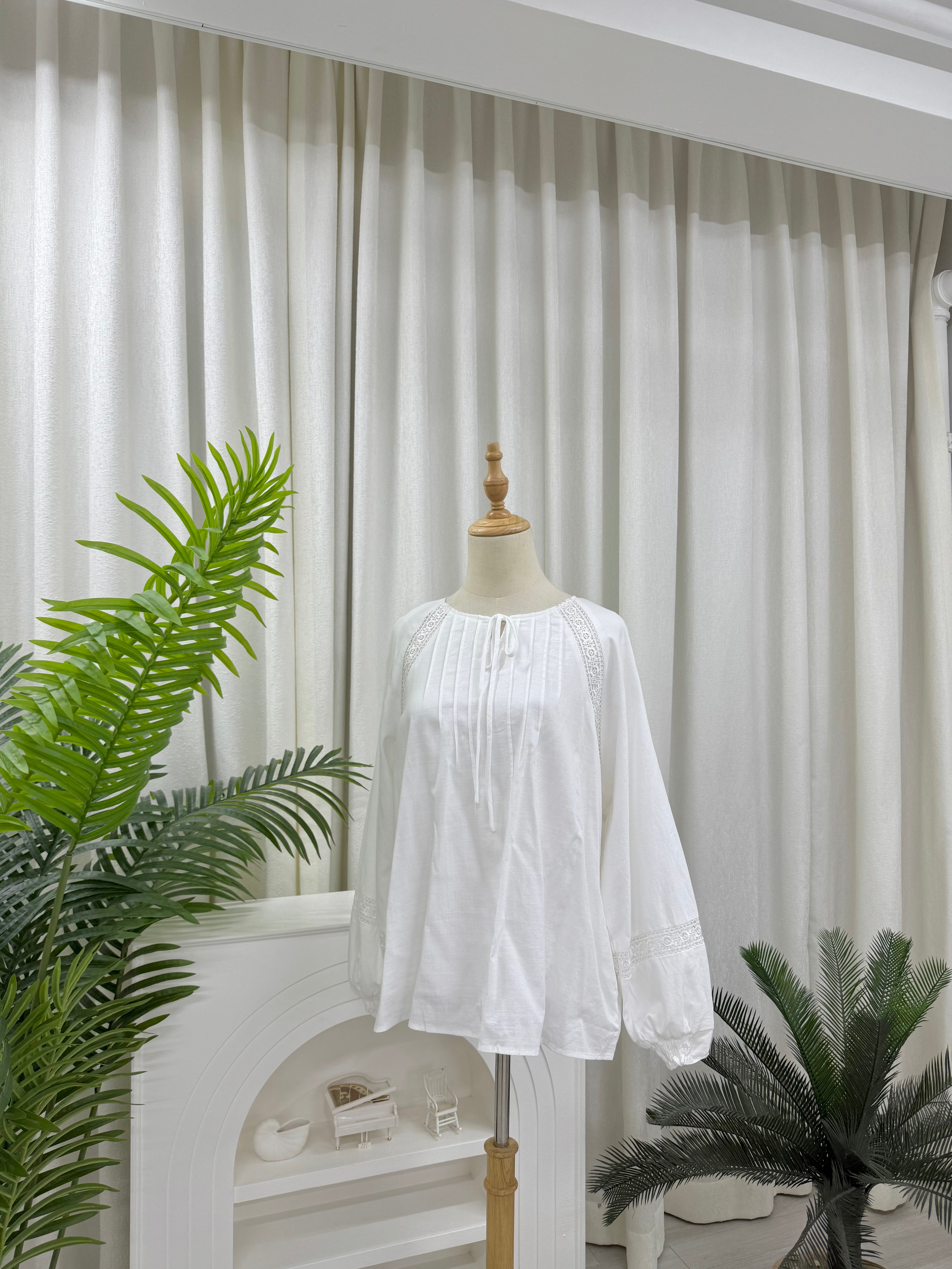 Lace Pleats Ribbon Elora Blouse