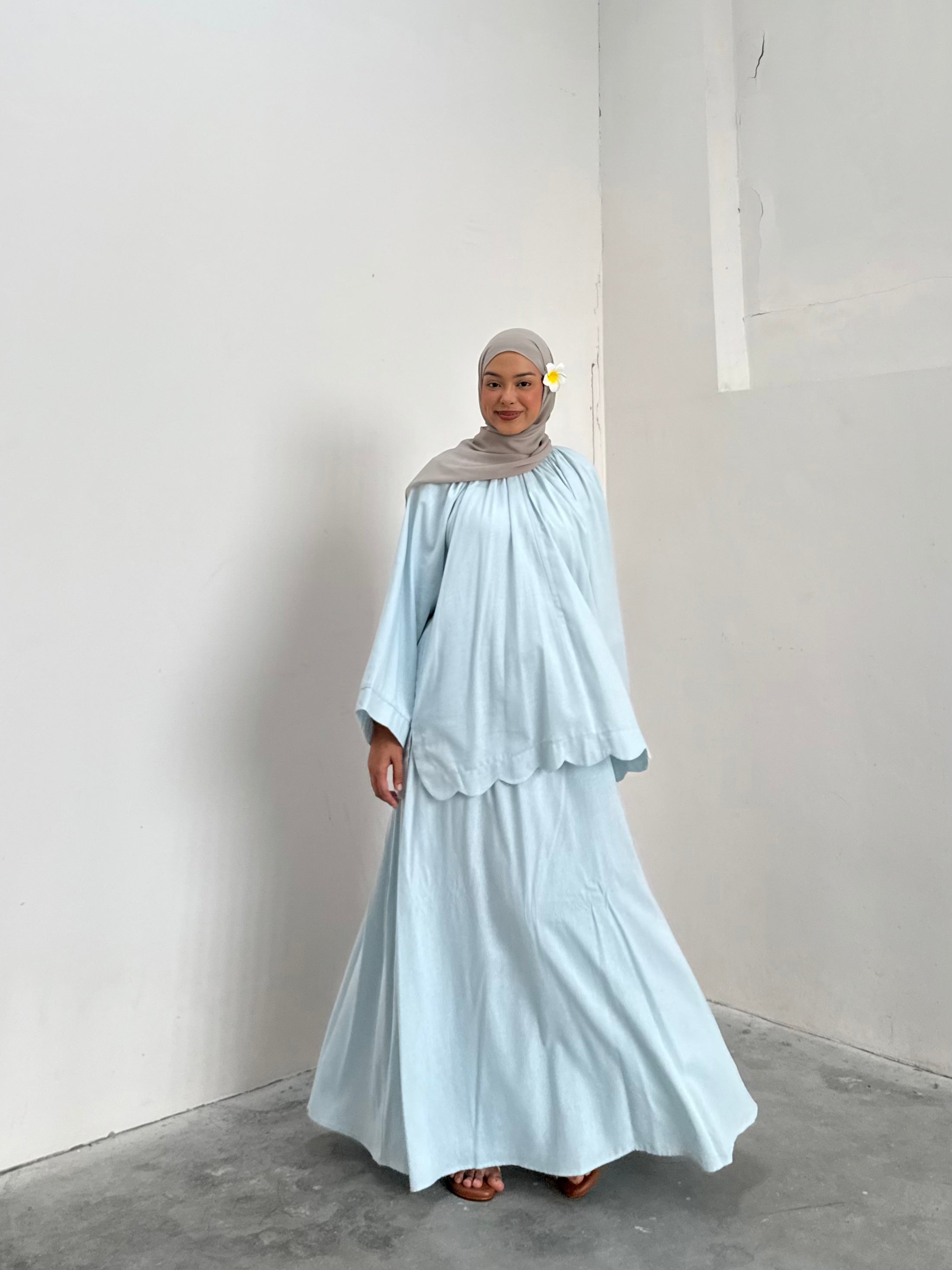 Allure Plain Skirt Set