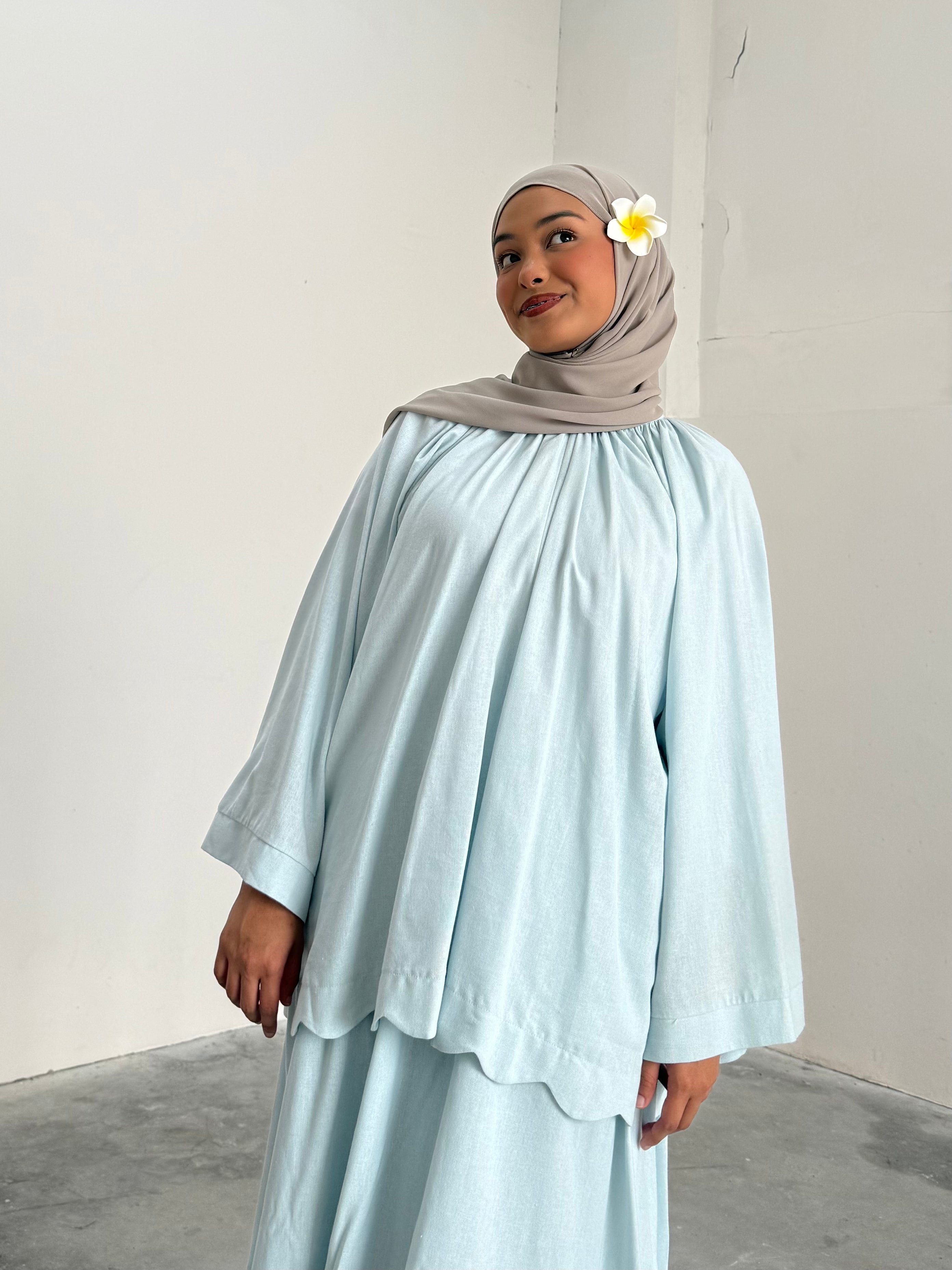 Allure Plain Skirt Set