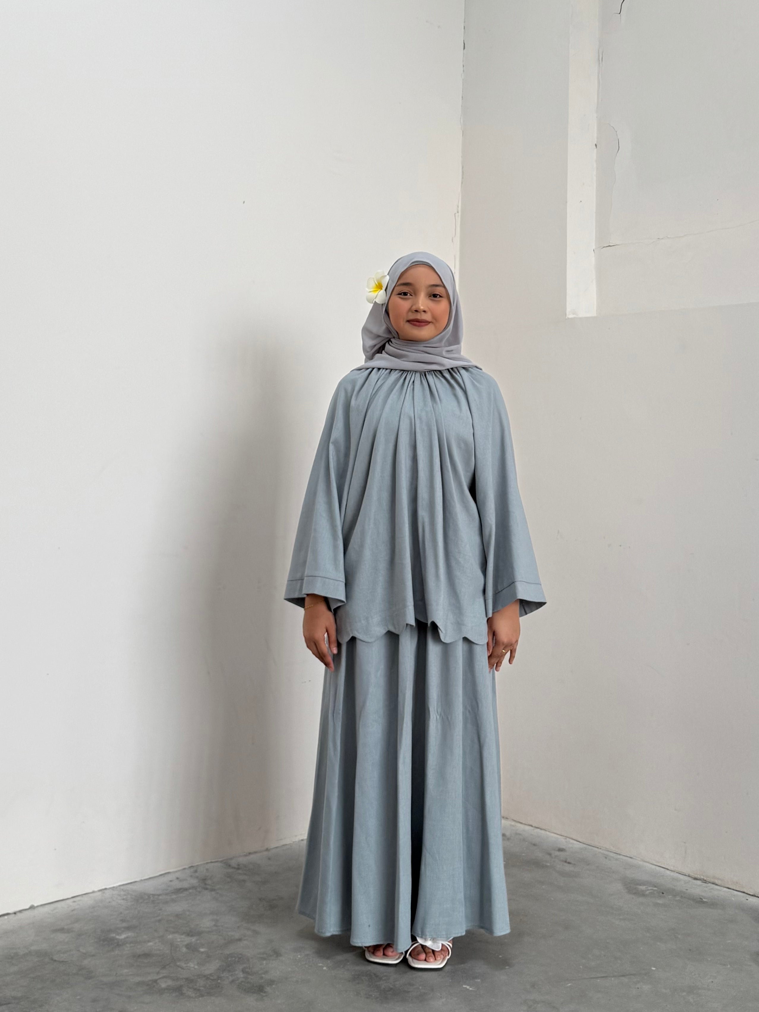 Allure Plain Skirt Set