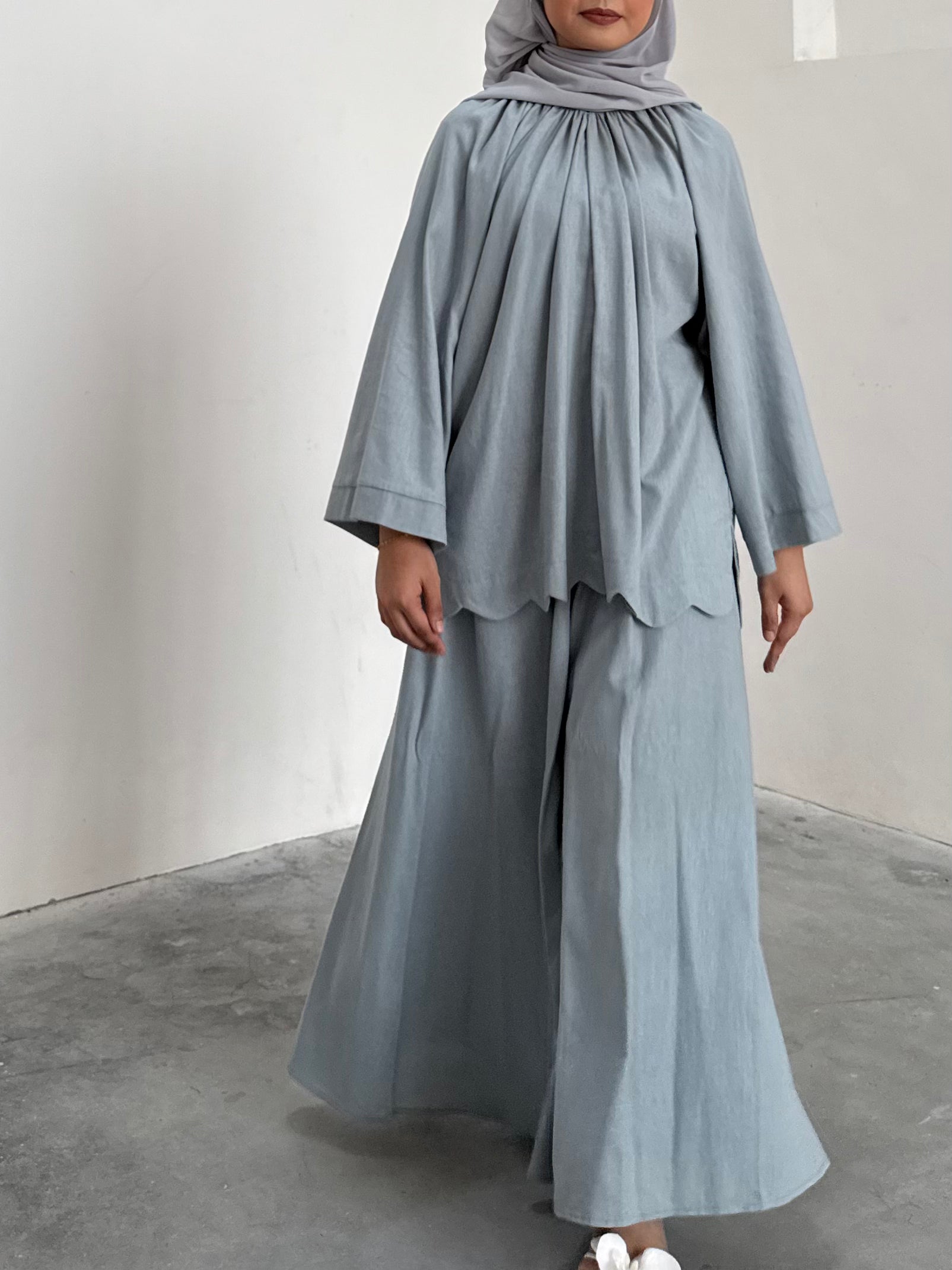 Allure Plain Skirt Set