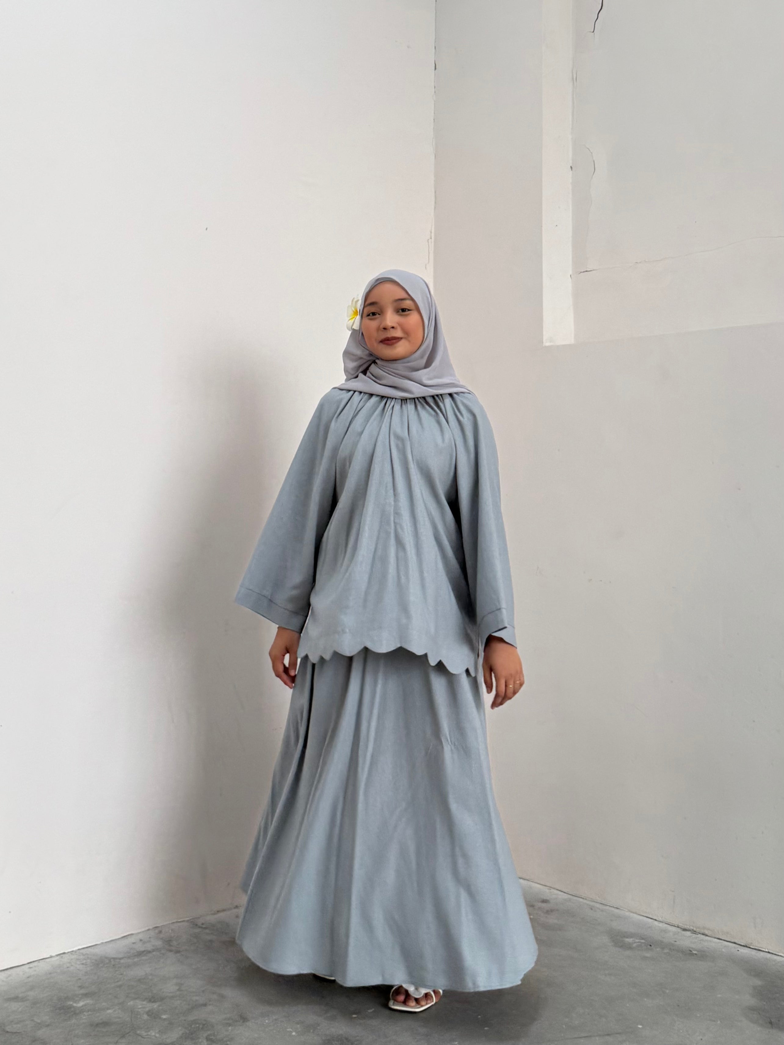 Allure Plain Skirt Set
