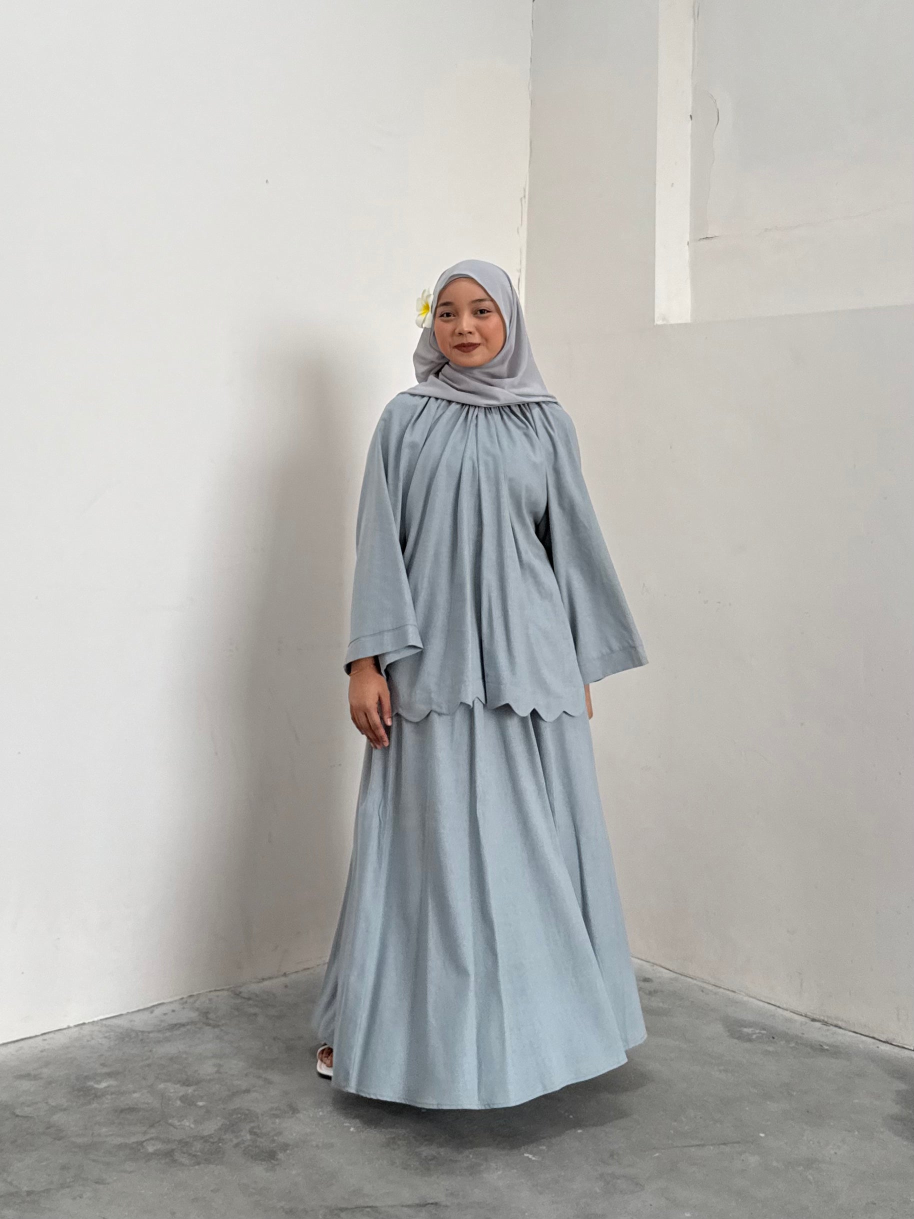 Allure Plain Skirt Set