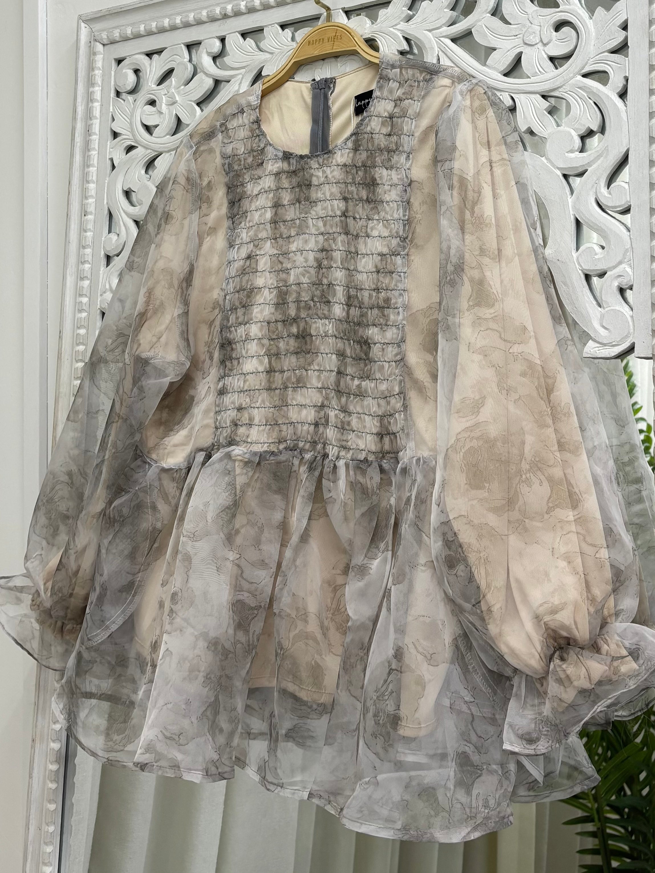 Zephyra Smock Lineup - Autumn