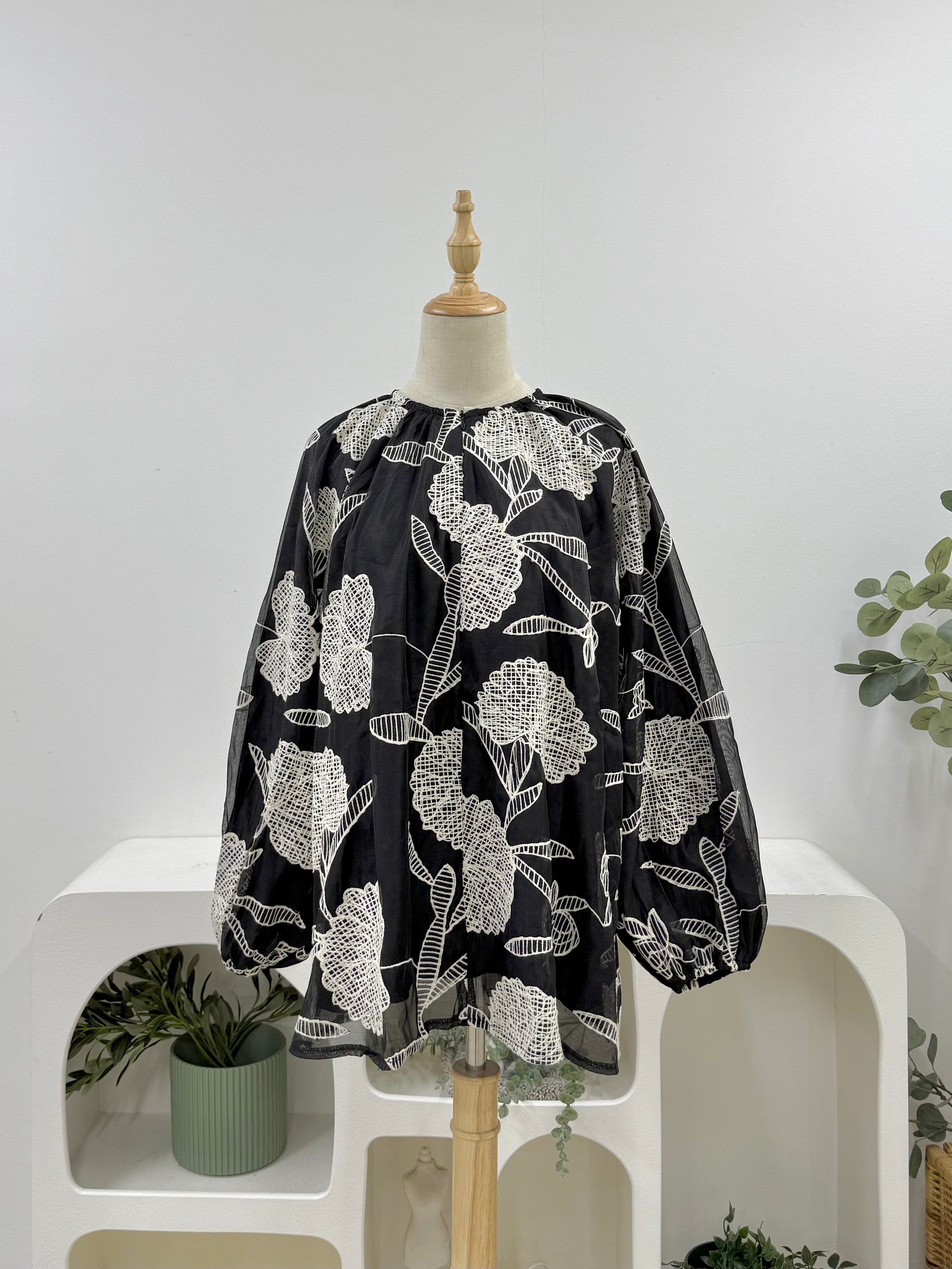 Fleur Organza Top (Nursing Friendly)