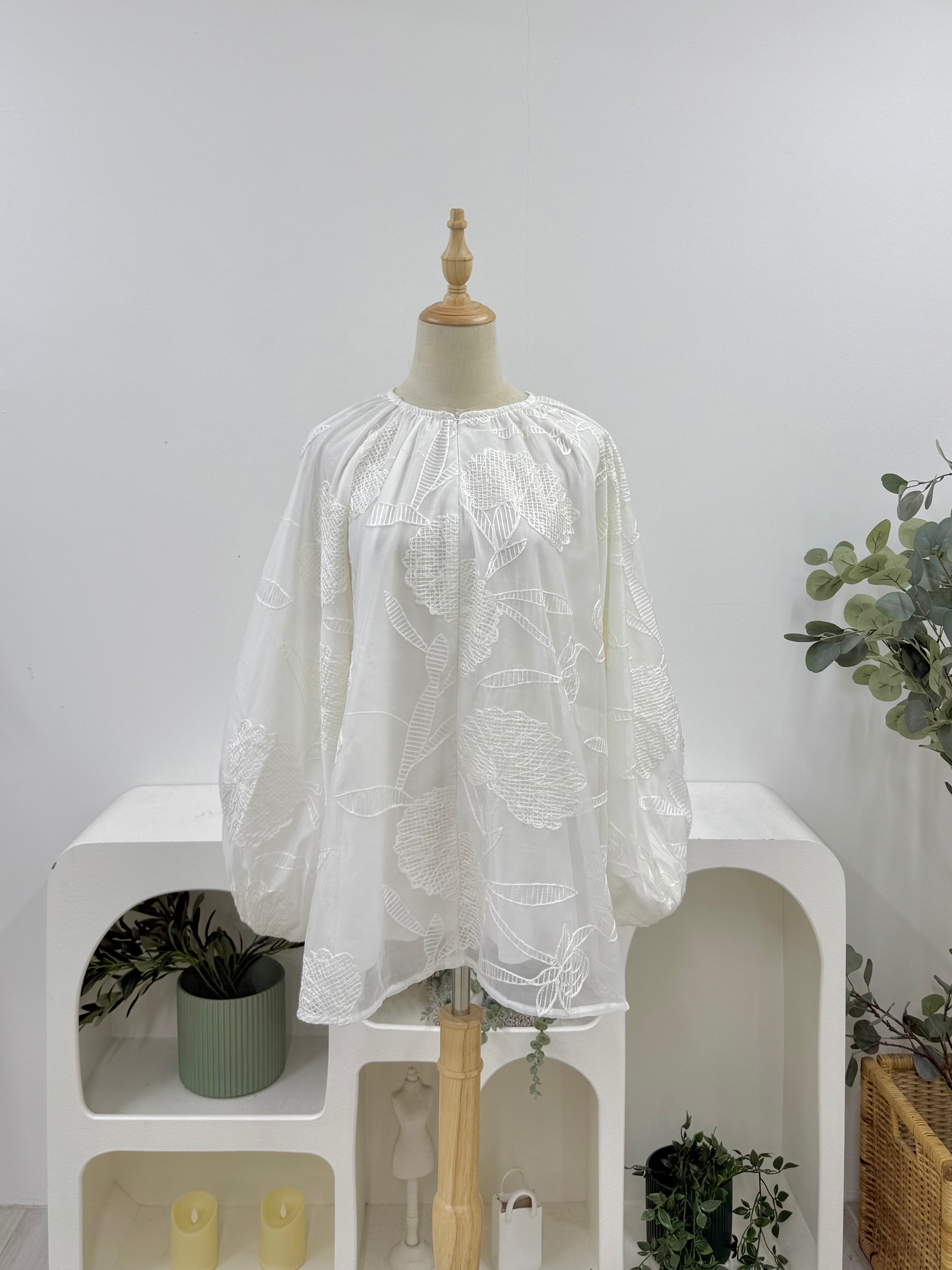 Fleur Organza Top (Nursing Friendly)