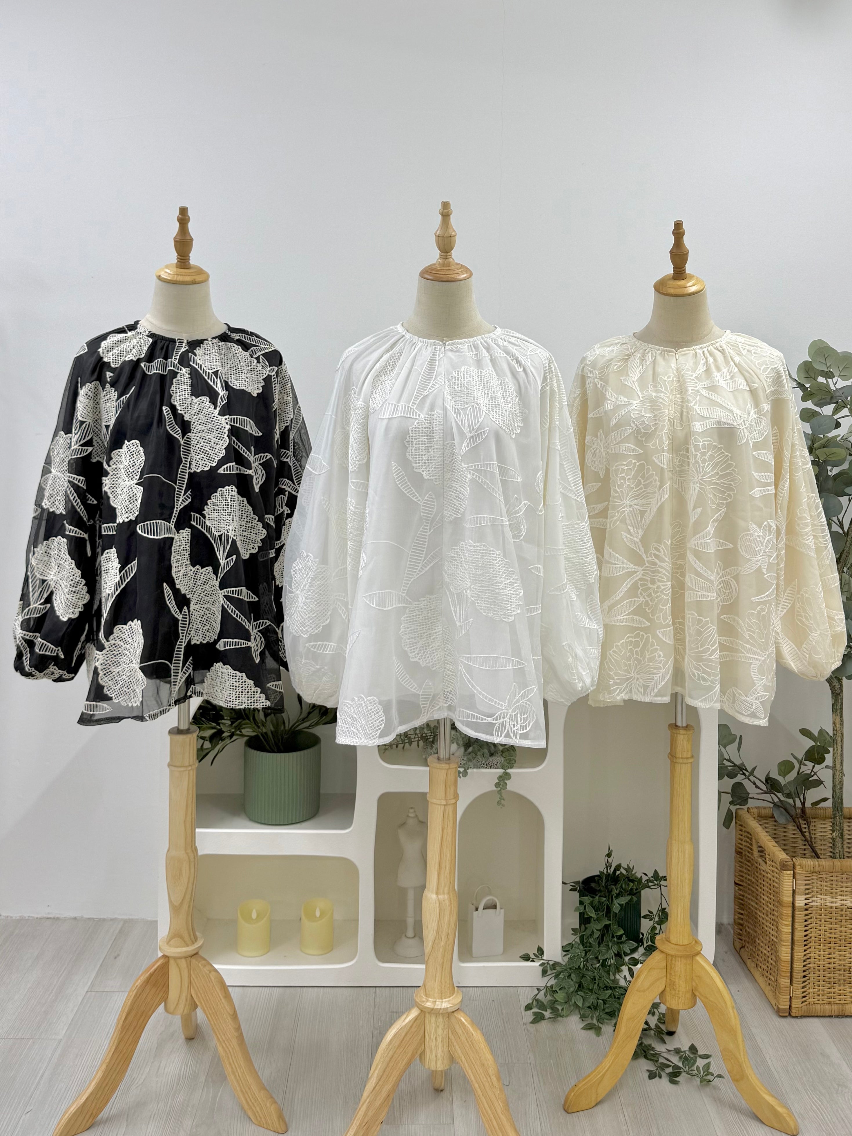 Fleur Organza Top (Nursing Friendly)