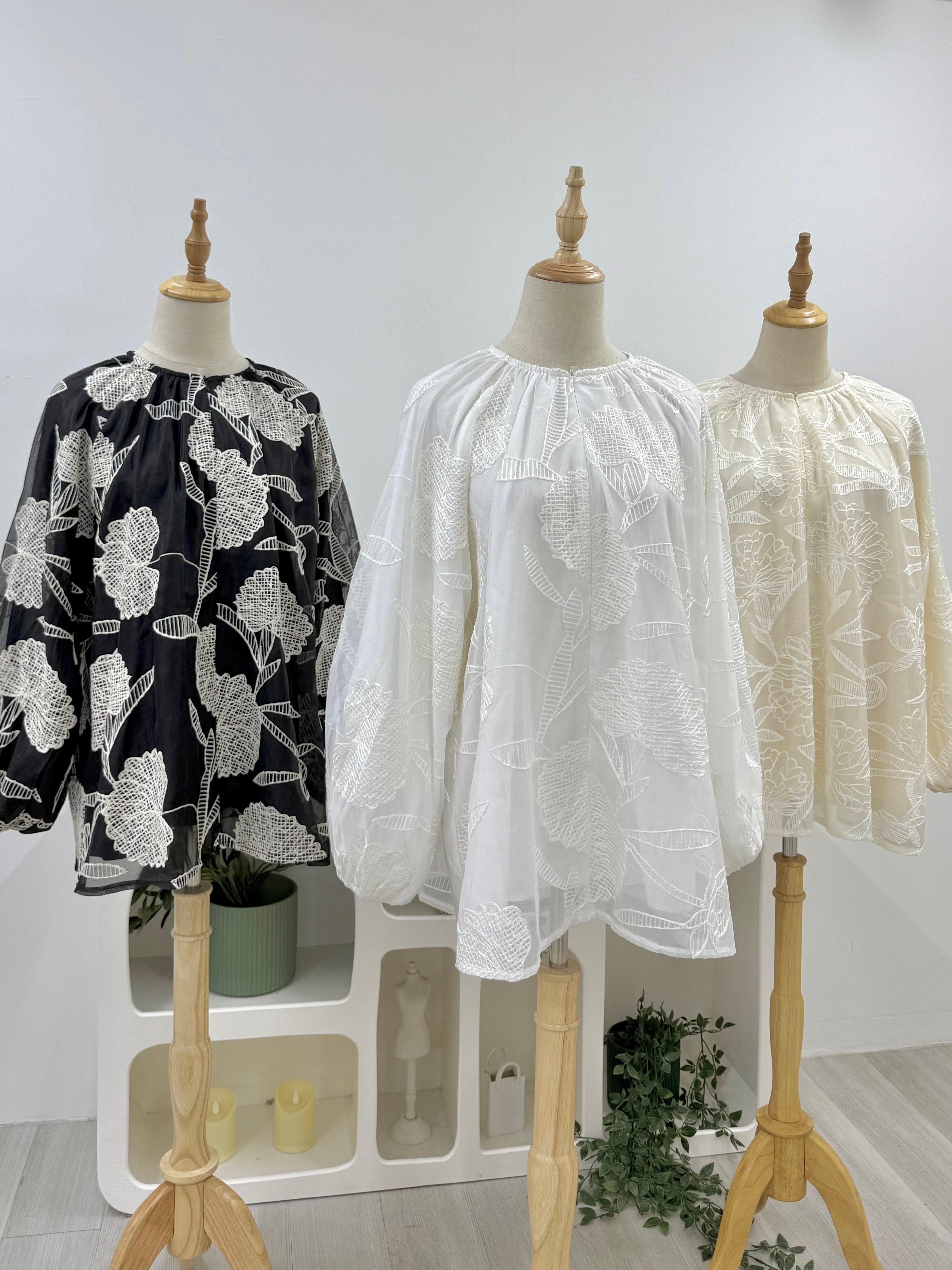 Fleur Organza Top (Nursing Friendly)