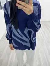 Load image into Gallery viewer, Swirl Knit Sweater