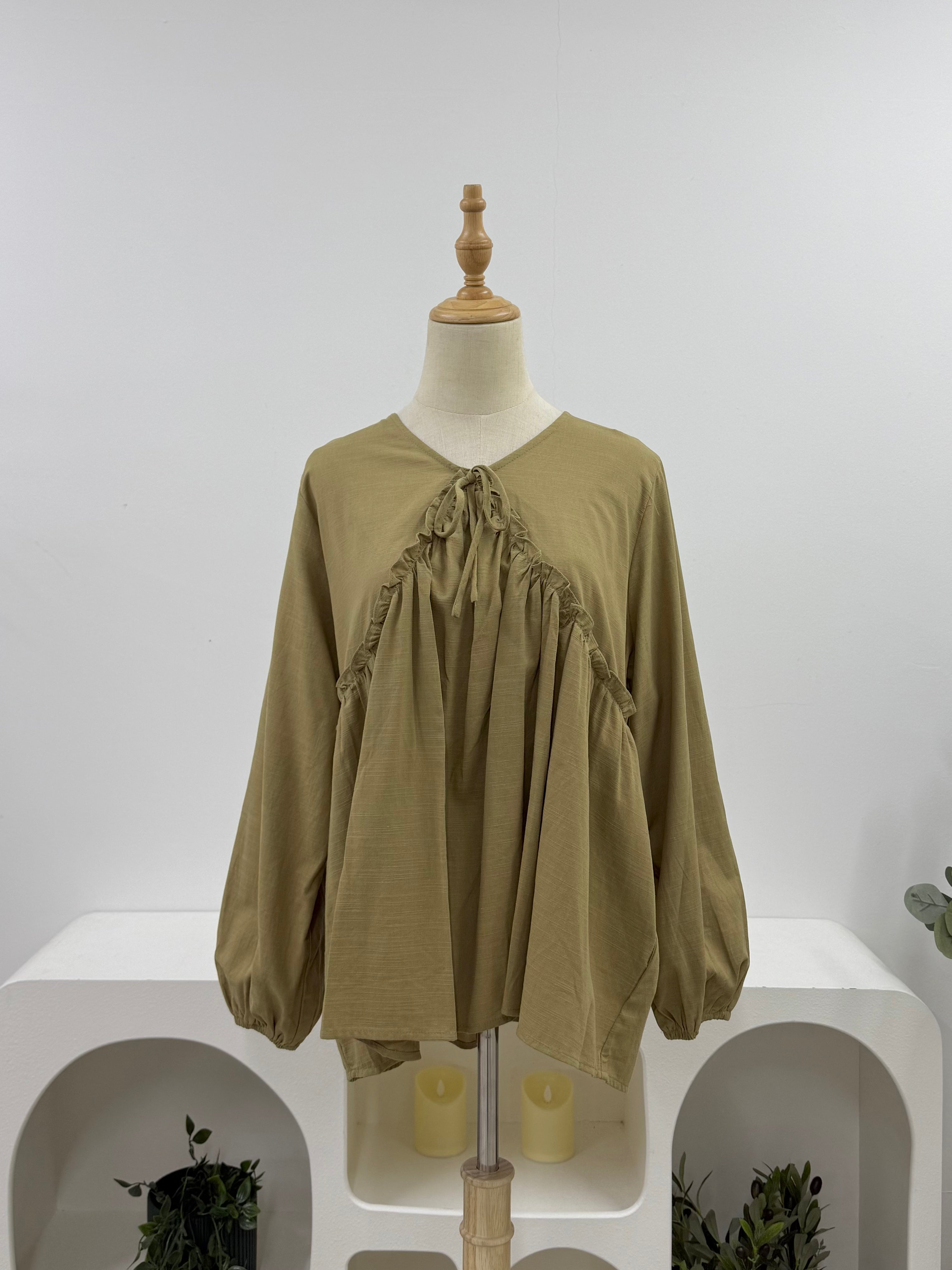 Ruffle Empire Top HV Label