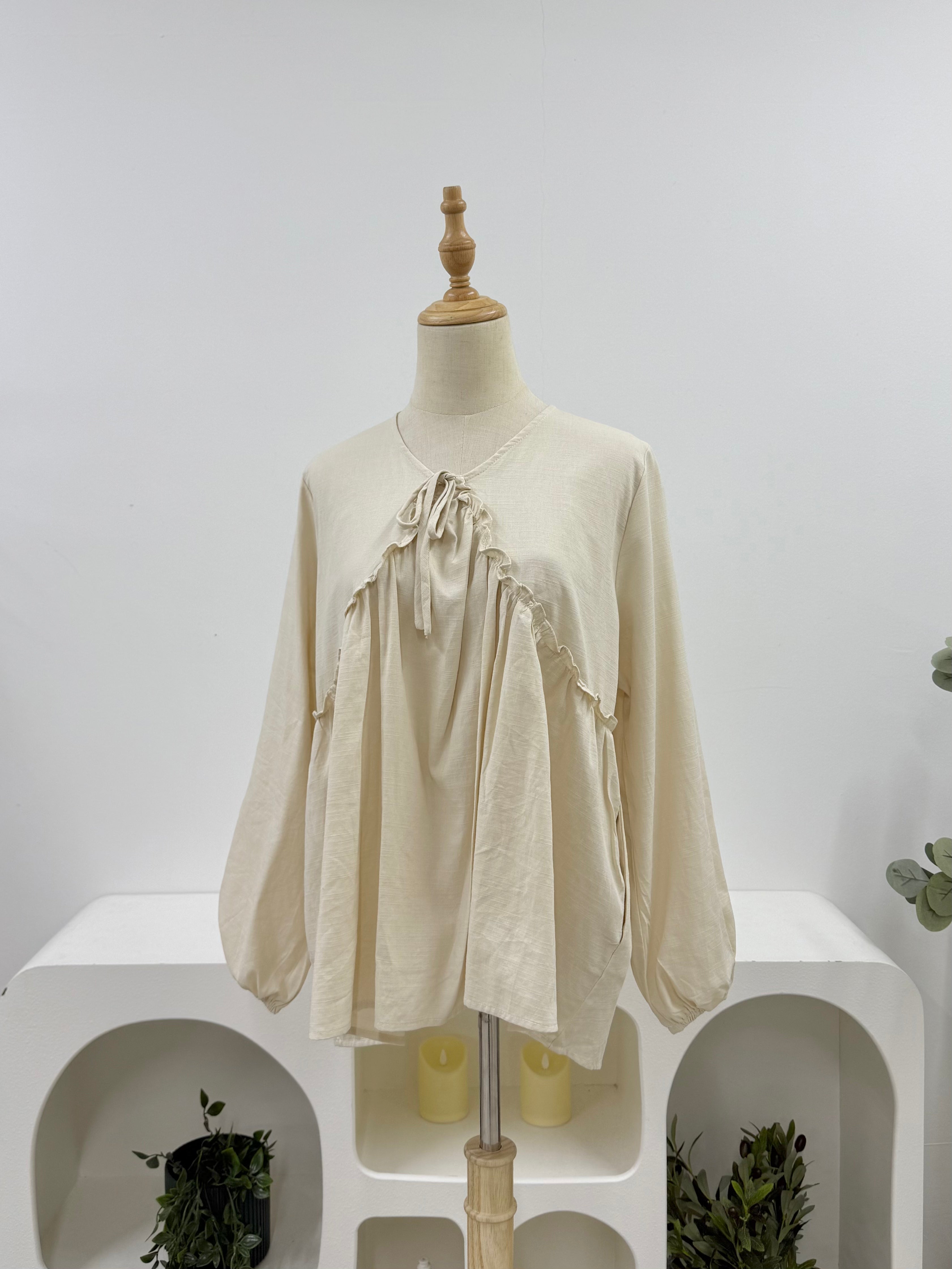 Ruffle Empire Top HV Label