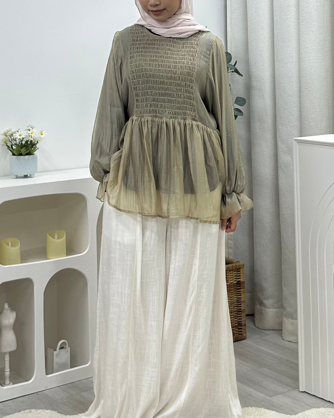 Zephyra Smock Lineup - Organza