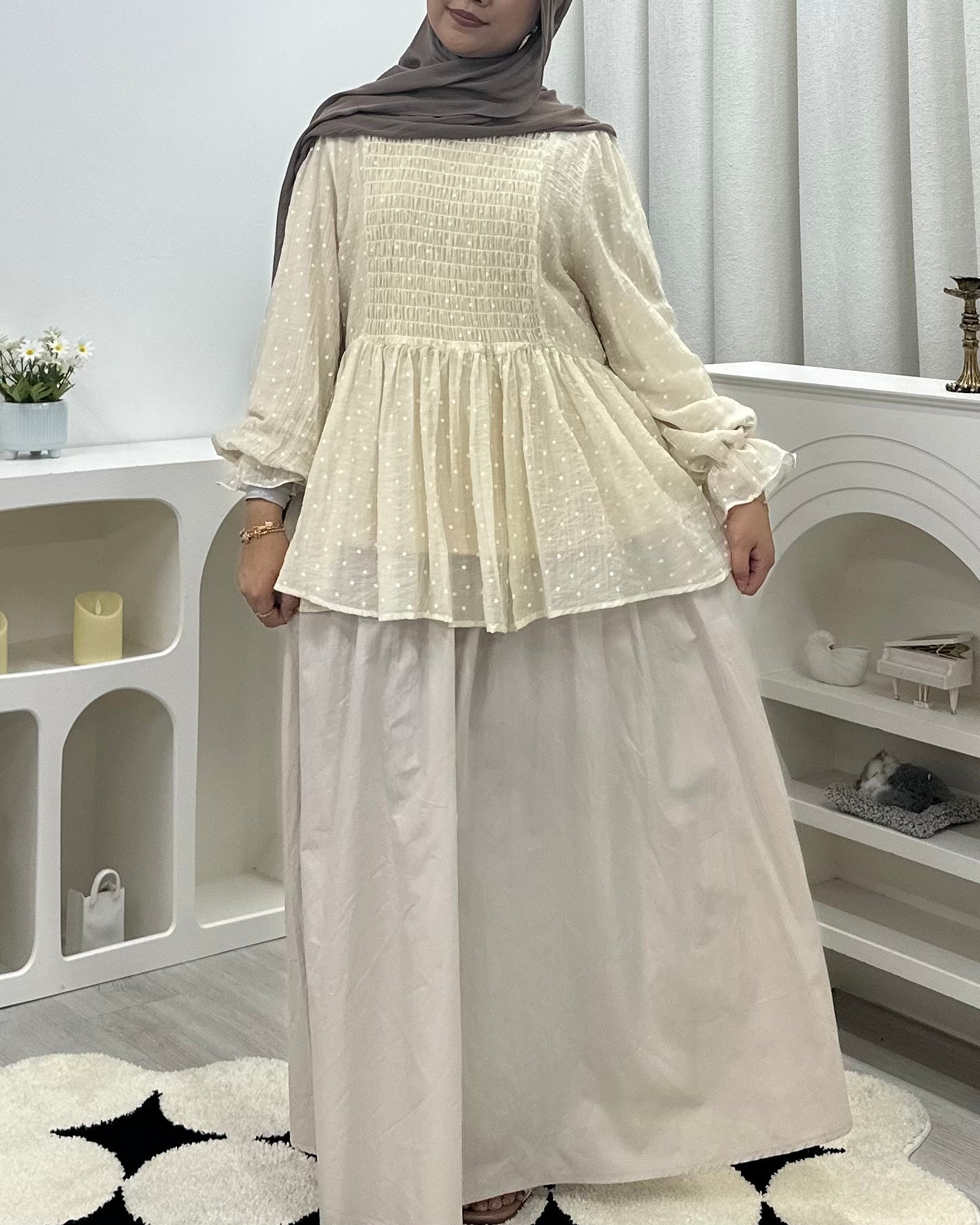 Zephyra Smock Lineup - Daisy