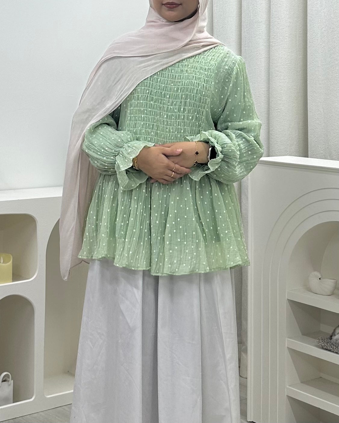 Zephyra Smock Lineup - Daisy