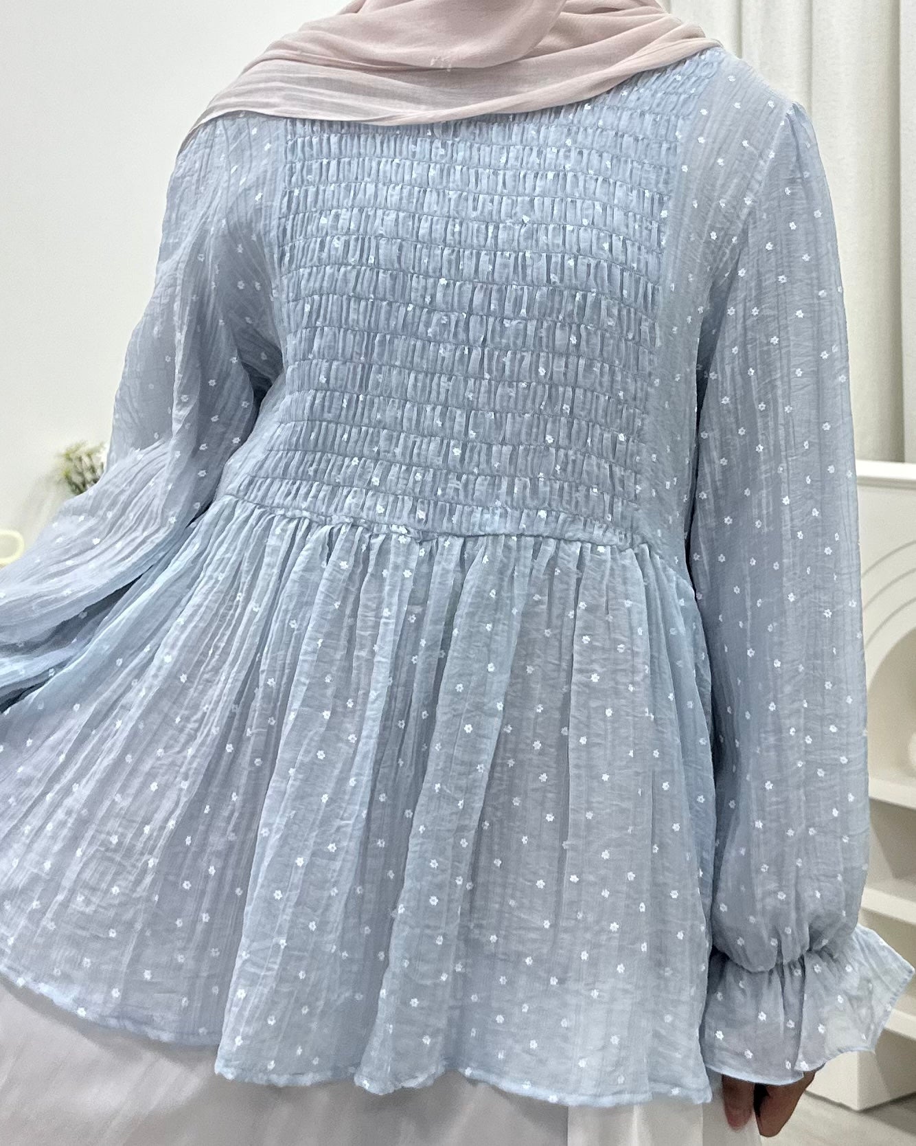 Zephyra Smock Lineup - Daisy