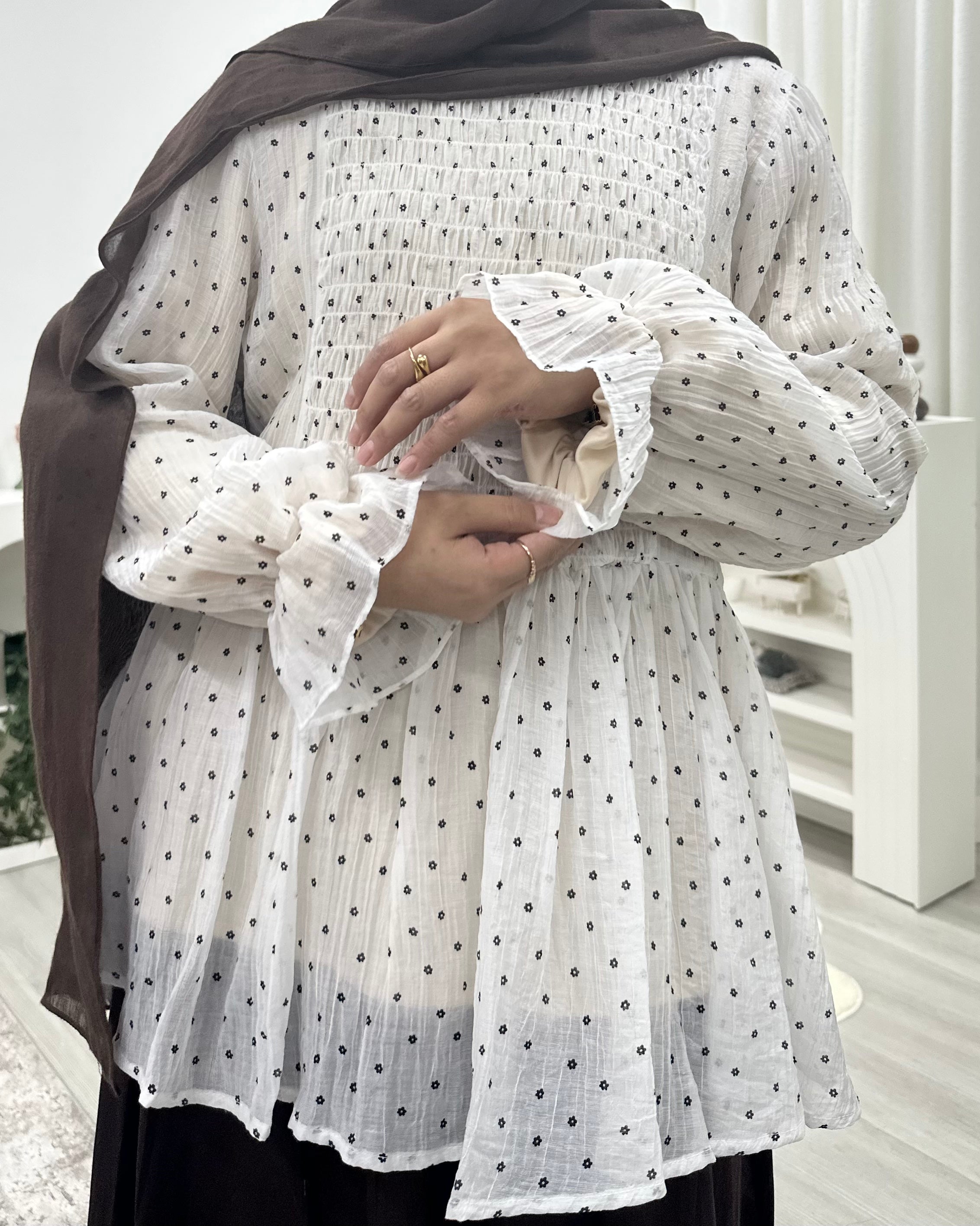 Zephyra Smock Lineup - Daisy