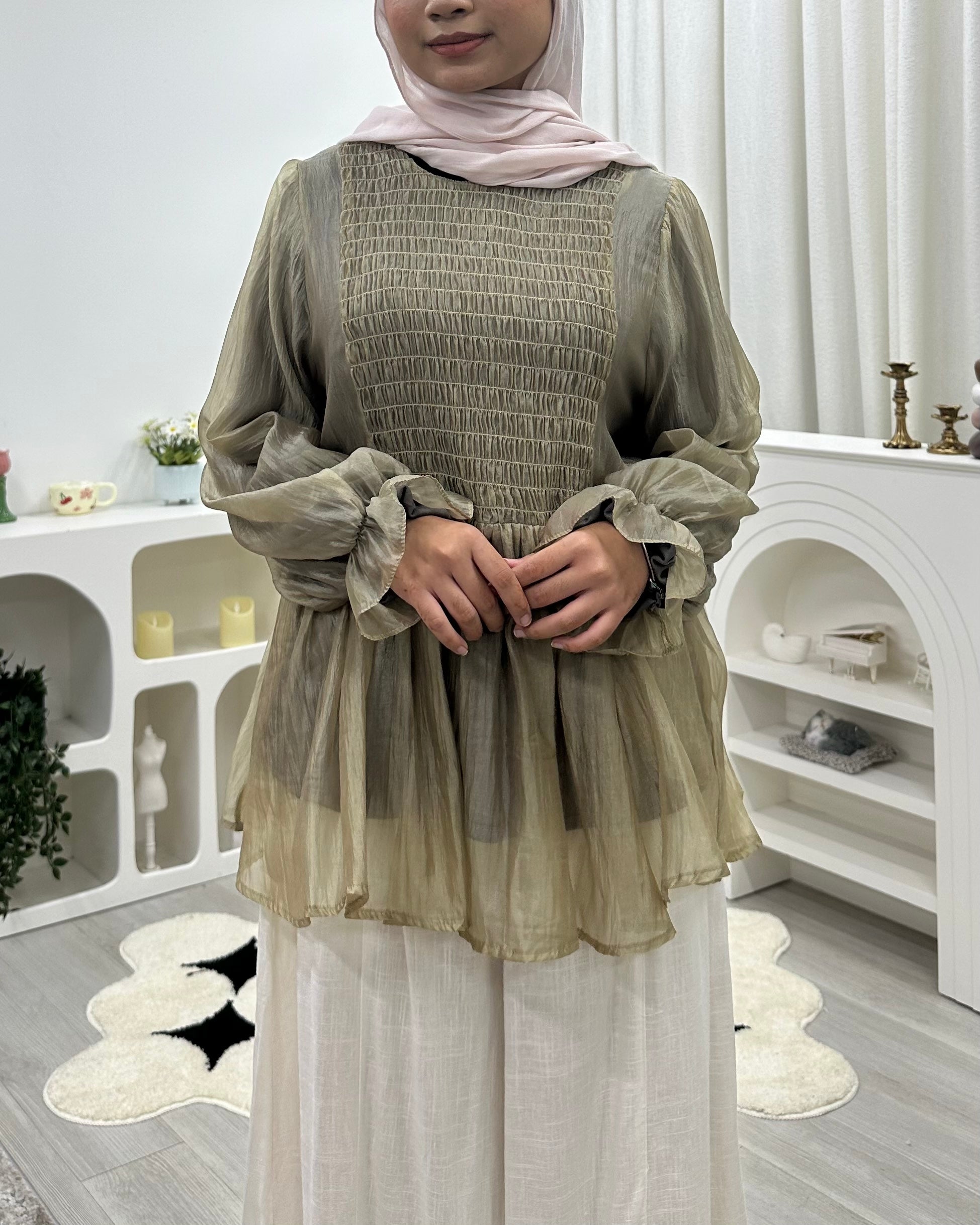 Zephyra Smock Lineup - Organza