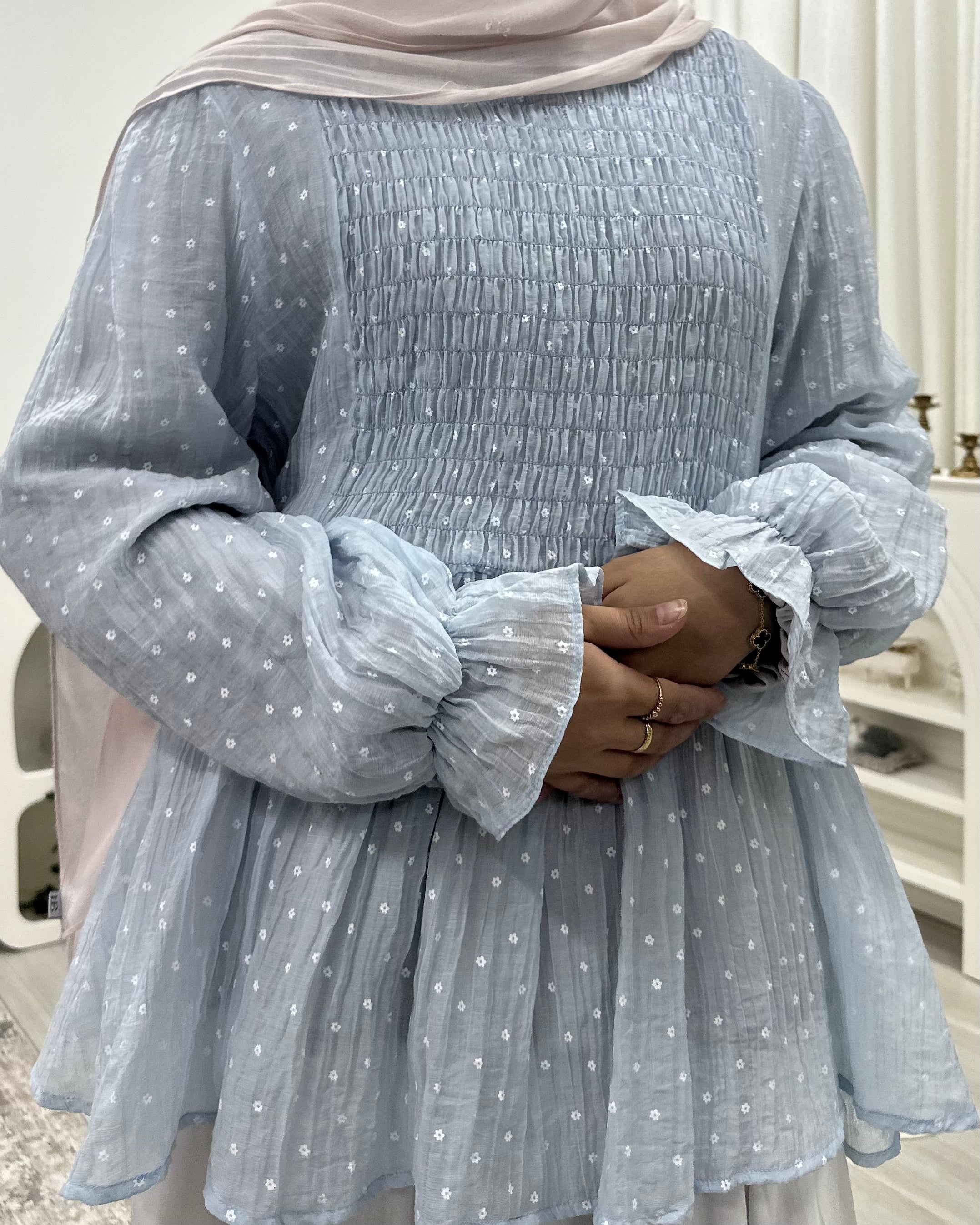 Zephyra Smock Lineup - Daisy