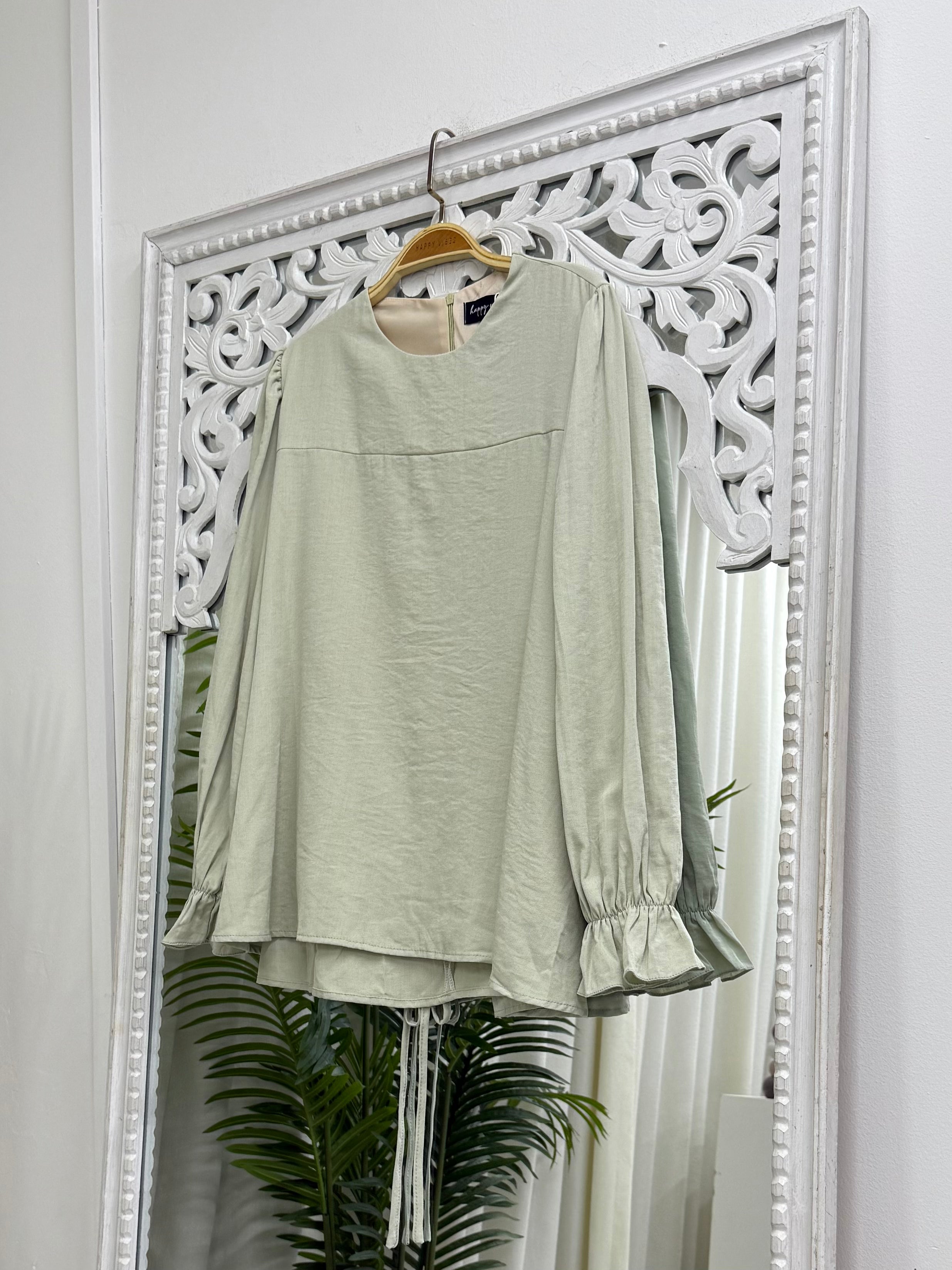 Everyday Core Blouse - HV Label