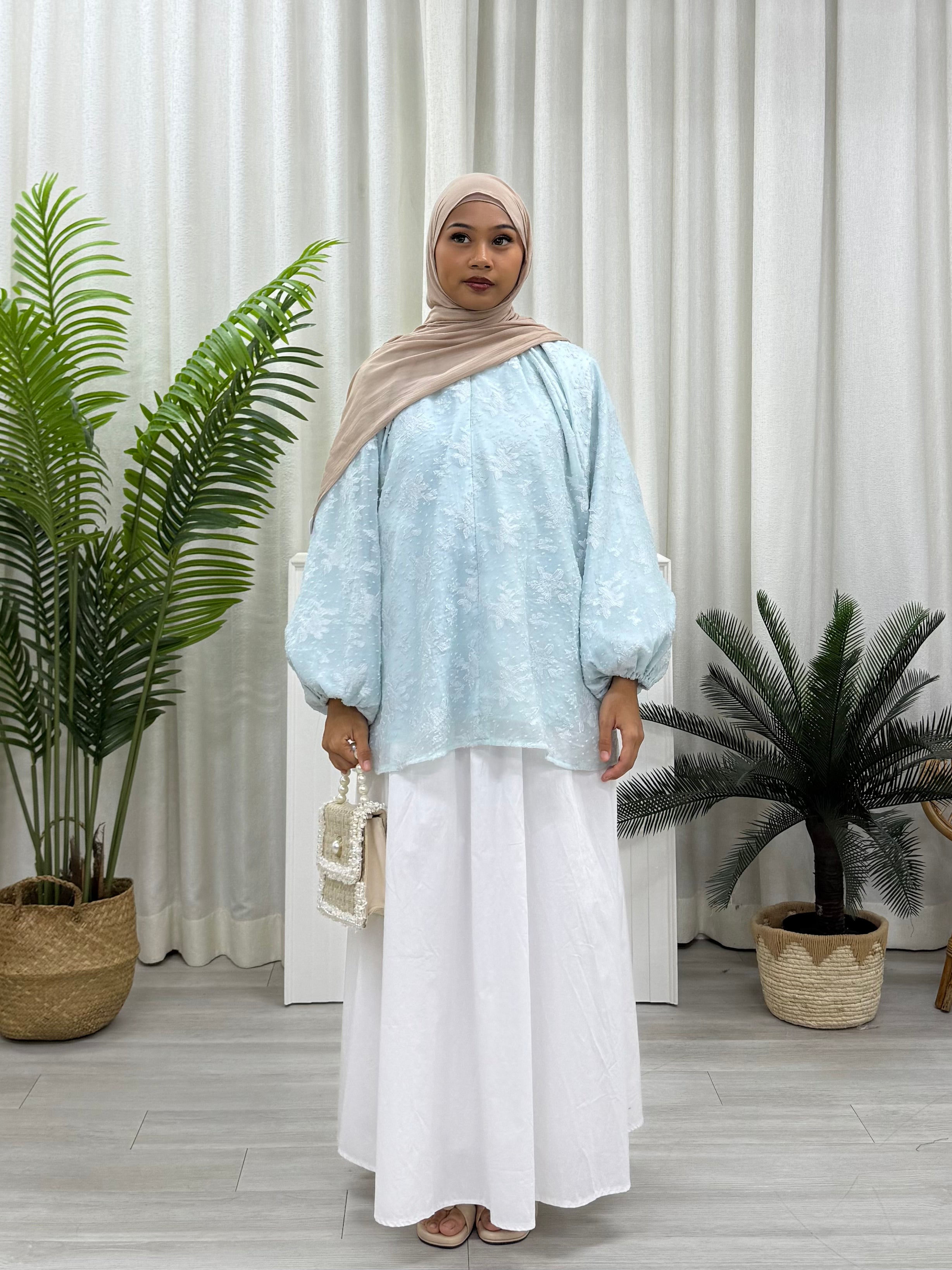 Celestine Blouse - Lunaria Nursing Friendly