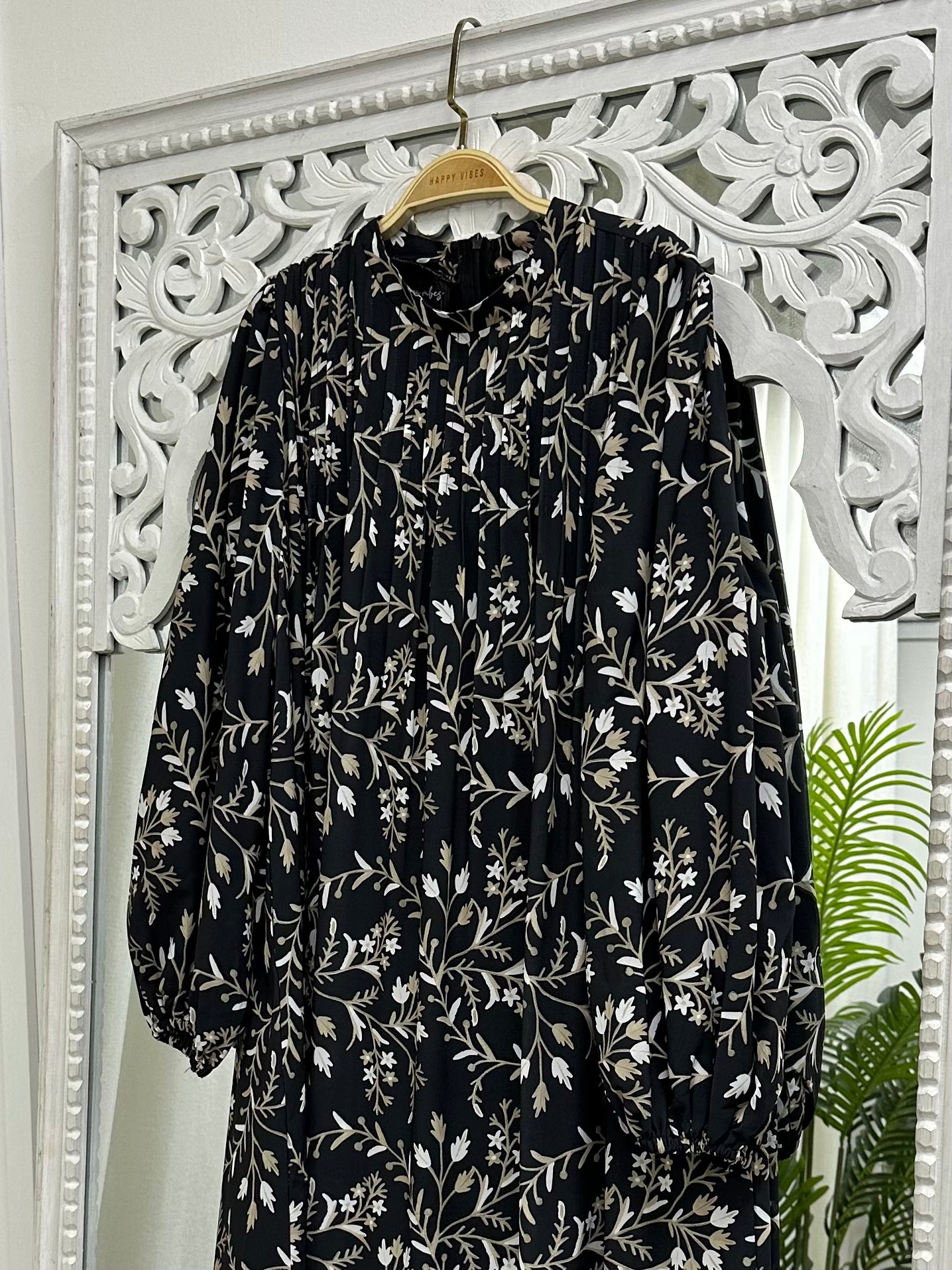 Rina Pleated Maxi Dress Chiffon HV Label