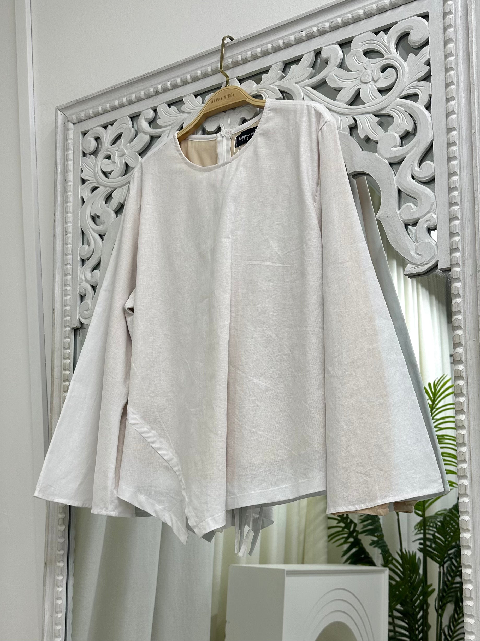 Plain Muse Seam Top HV Label Top