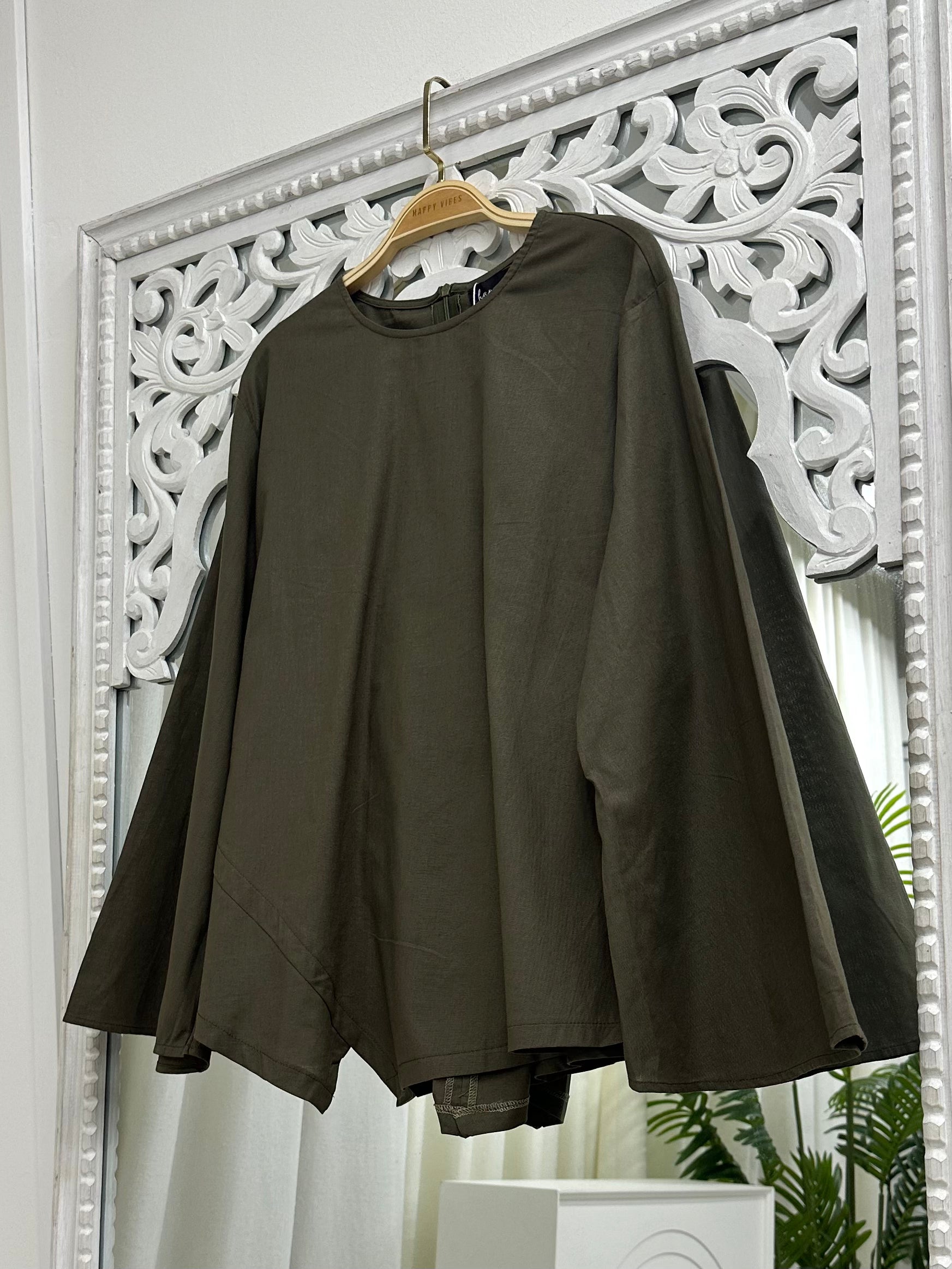 Plain Muse Seam Top HV Label Top