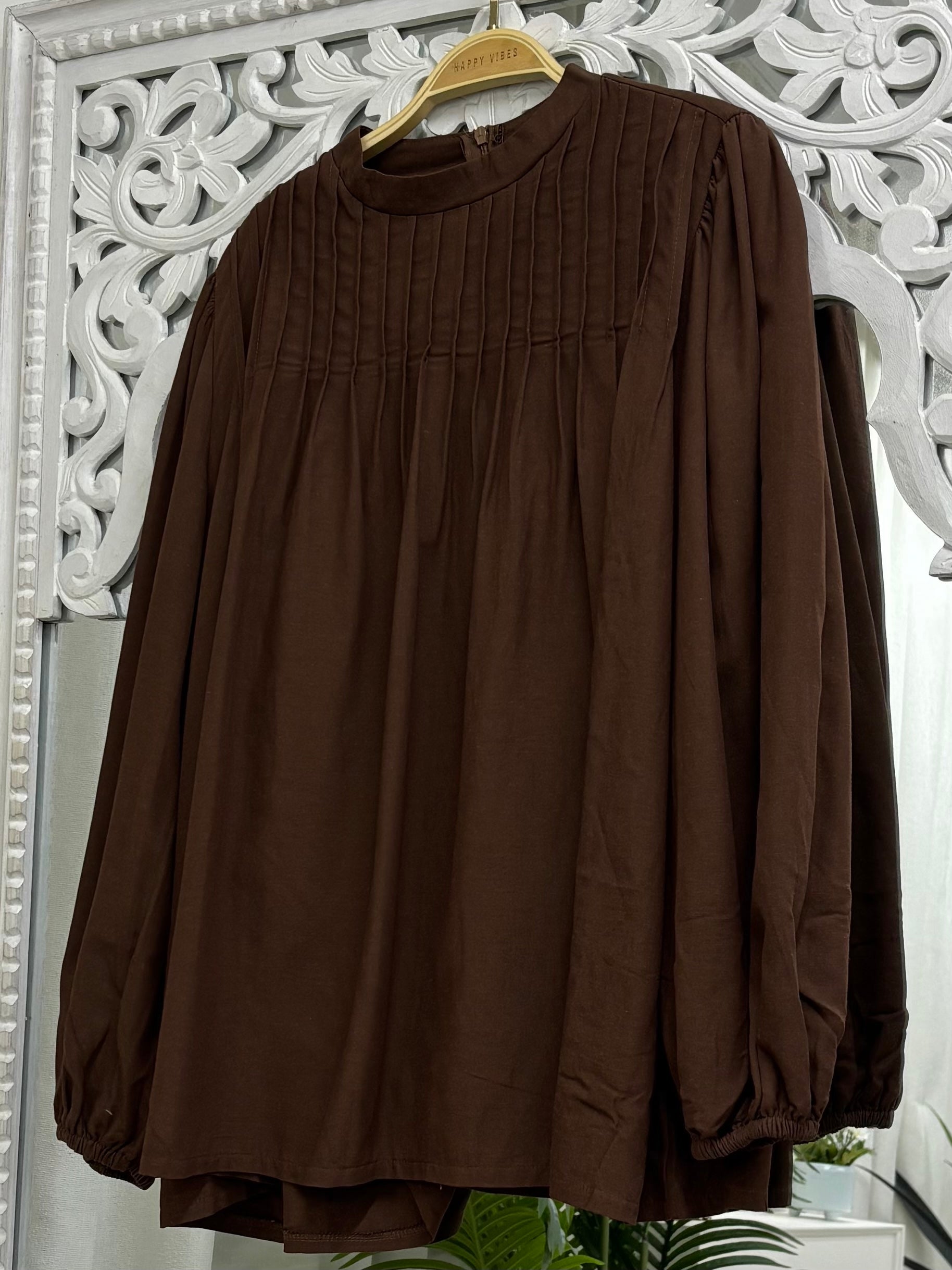 Rina Pleated Top Cotton Linen