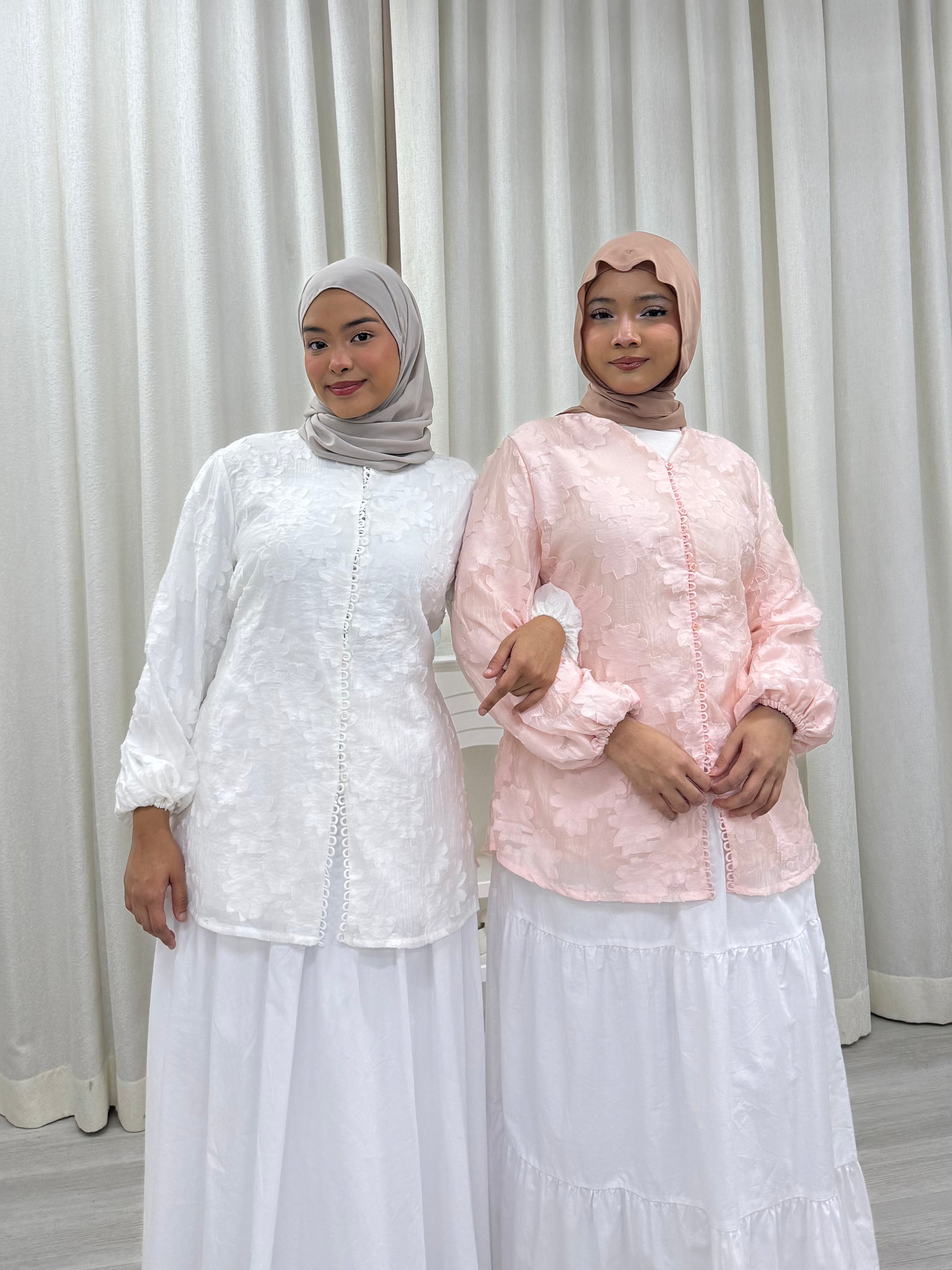 Wanderlace Blouse - Ariel Attached Sash