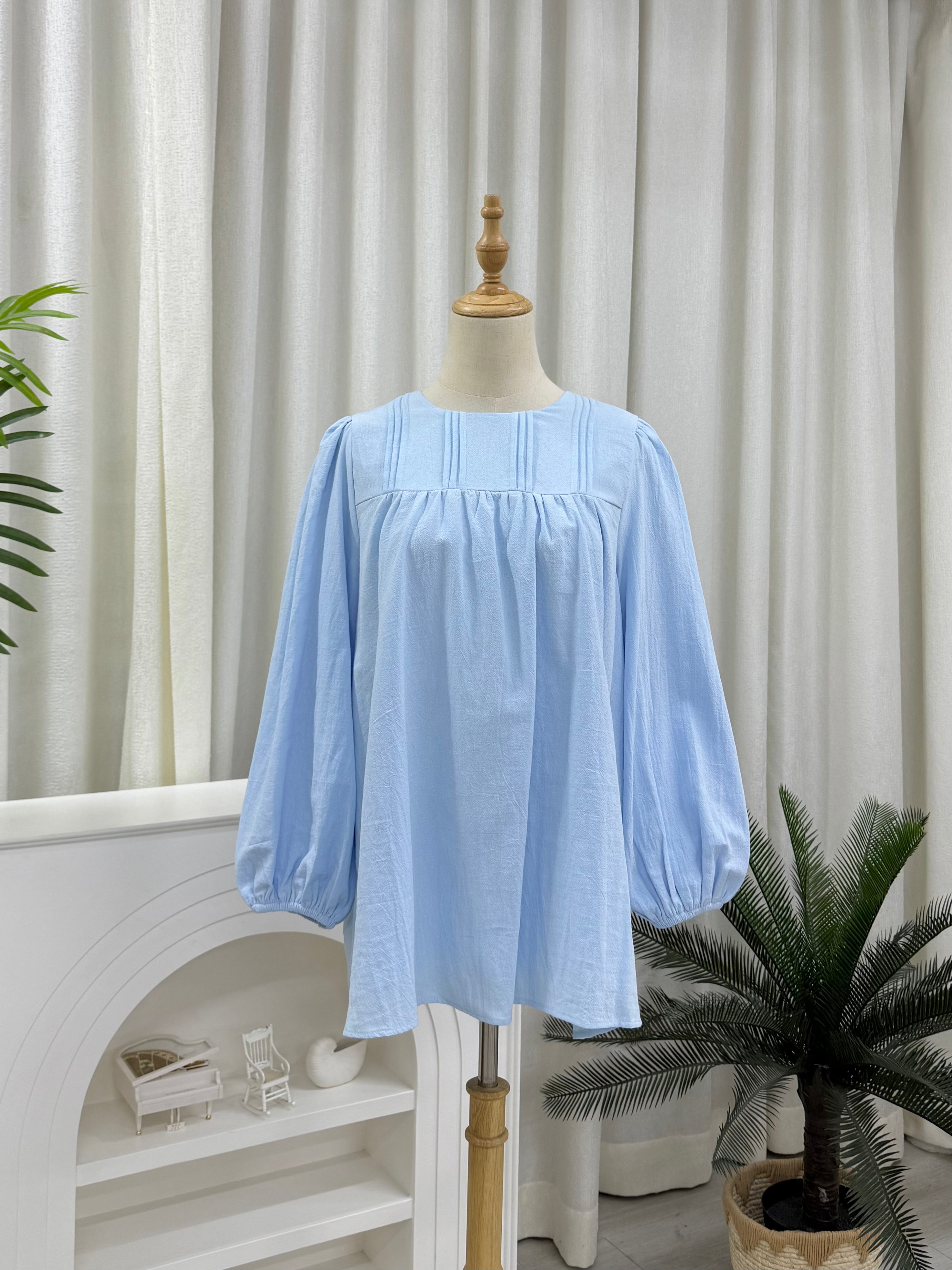Qiara Pleats Plain Top